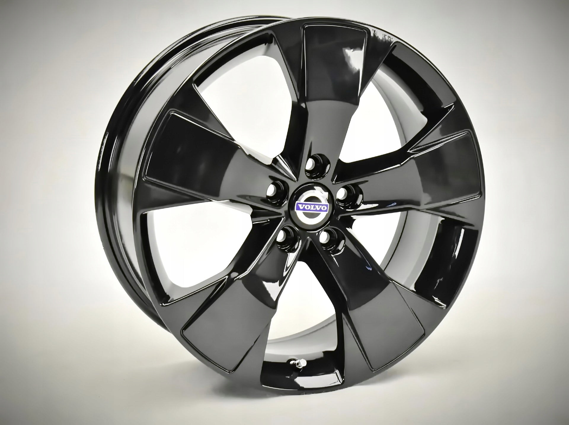  Alu rim Volvo V60 XC40 XC60 Aluminum rim 18 inch 7.5J 5x108 50,5ET 31471553 product image