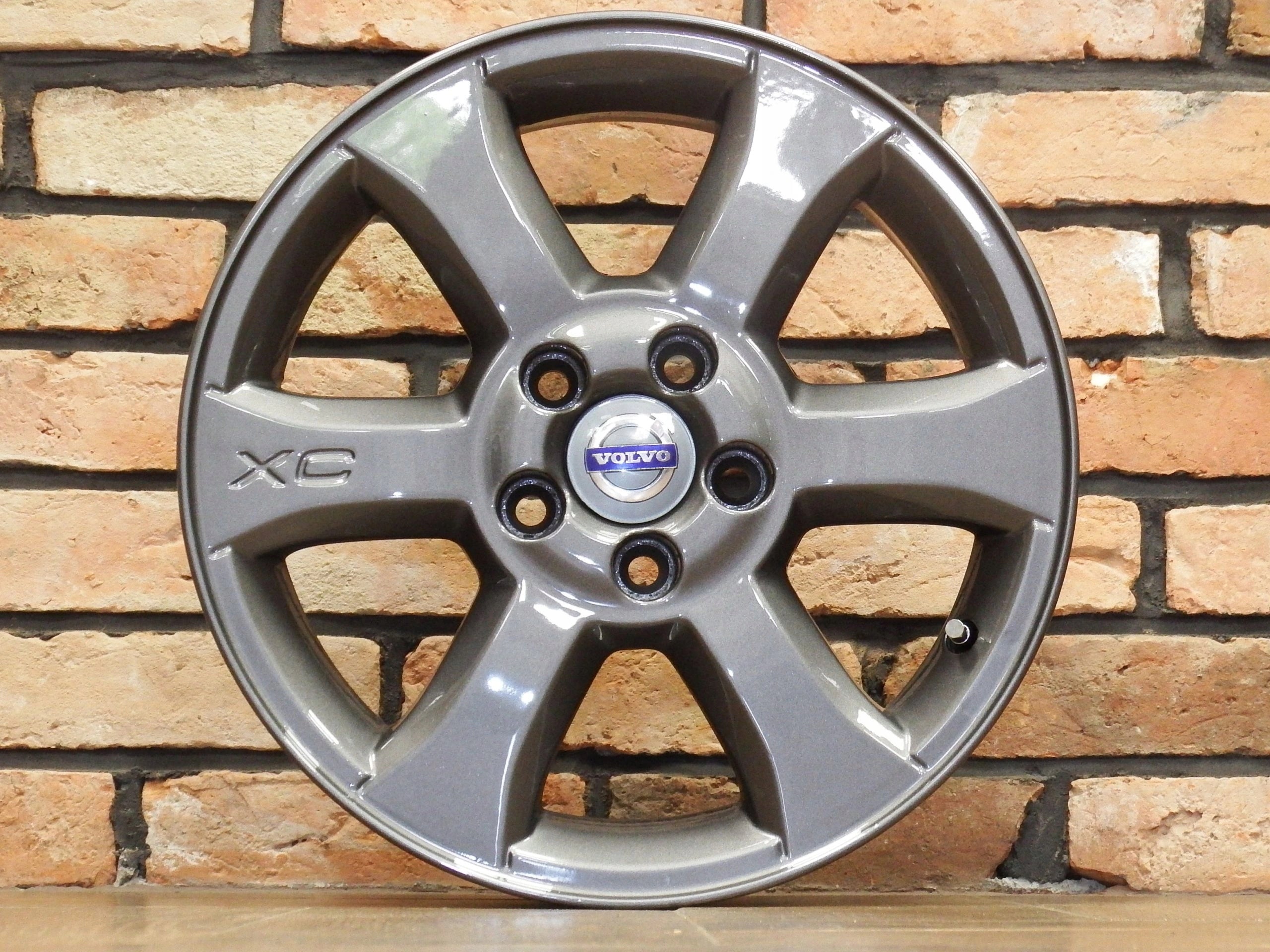 Alu Felge Volvo XC60 C70 XC70 V70 16 Zoll 7.0J 5x108 50ET 30714024