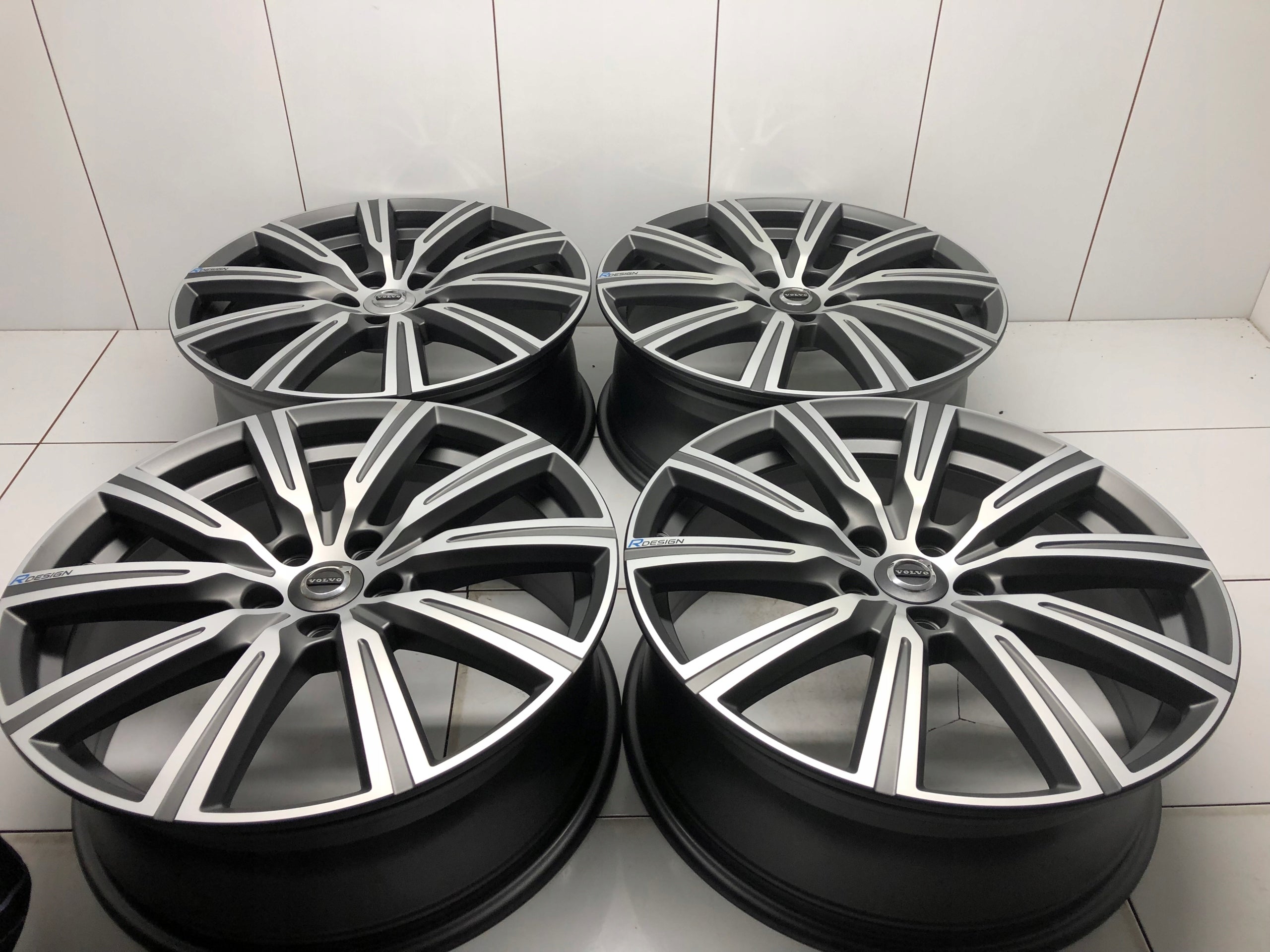 Alu Felge Volvo XC60 Aluminum rim 19 Zoll 7.5J 5x108 50ET