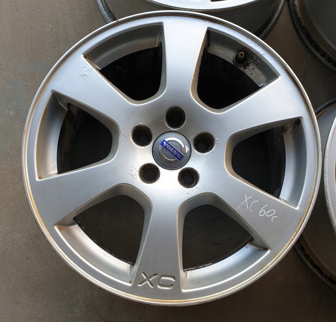 Alu Felge Volvo XC60 Aluminum rim 17 Zoll 7.5J 5x108 55ET 30671480