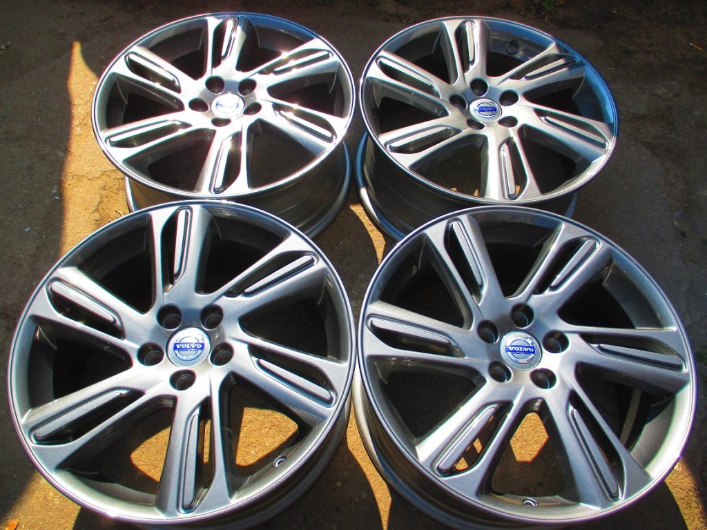  Alloy rim Volvo C30 XC70 S60 XC60 S80 V40 C70 18 inch 7.5J 5x108 50ET  product image