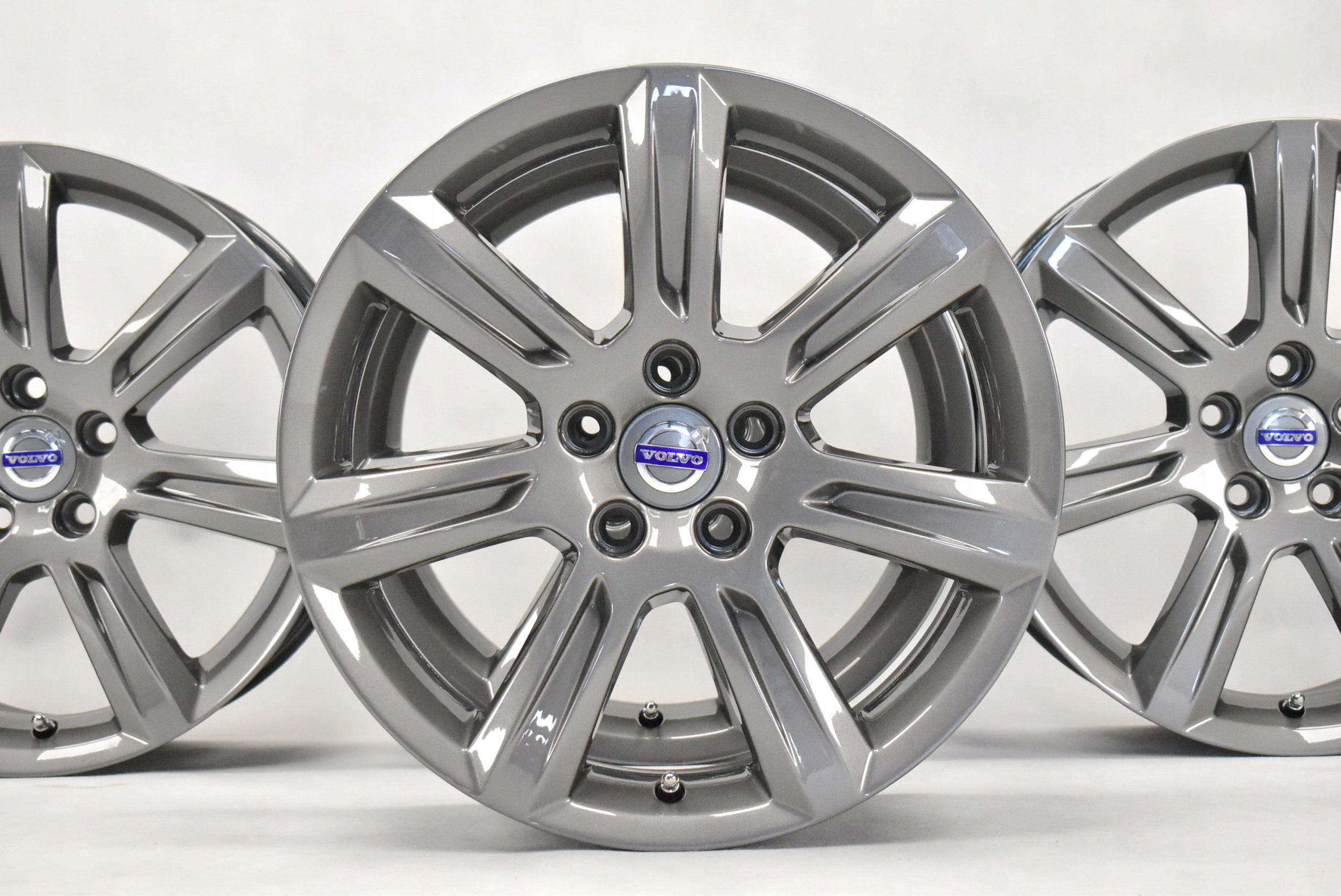 Alu Felge Volvo S90 Aluminum rim 17 Zoll 8.0J 5x108 42ET 31362838