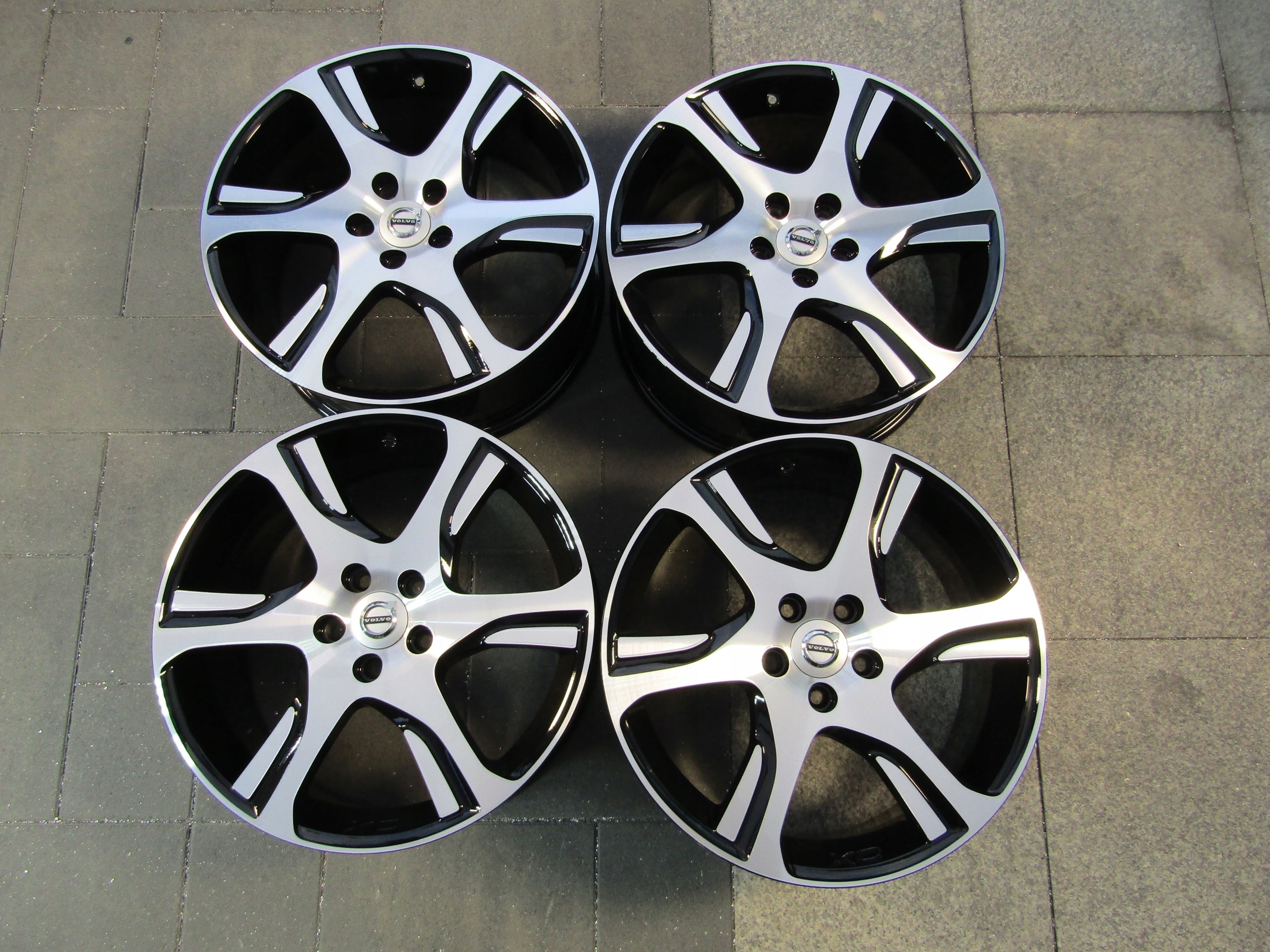  Alu rim Volvo XC70 XC60 C70 Aluminum rim 18 inch 7.5J 5x108 55ET 31280139  product image