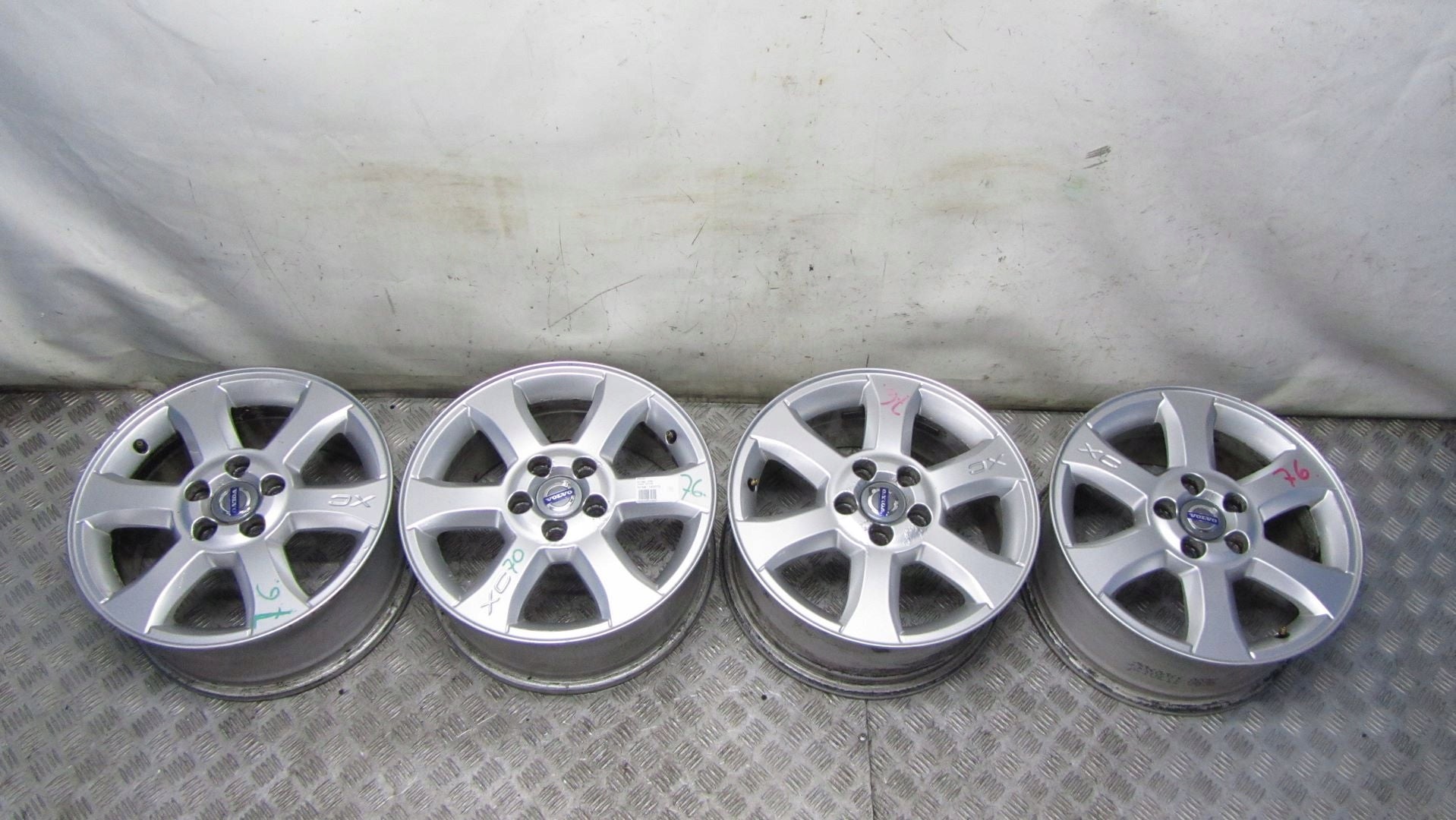 Alu Felge Volvo XC70 C70 Aluminum rim 16 Zoll 7.0J 5x108 50ET 30714024