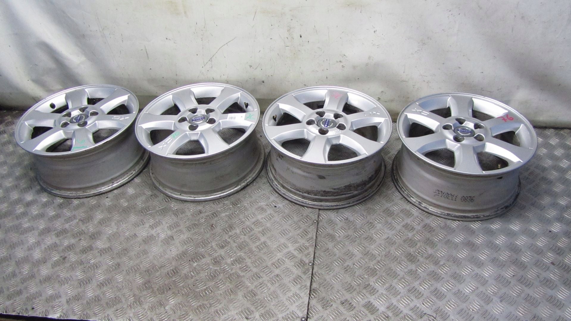 Alu Felge Volvo XC70 C70 Aluminum rim 16 Zoll 7.0J 5x108 50ET 30714024