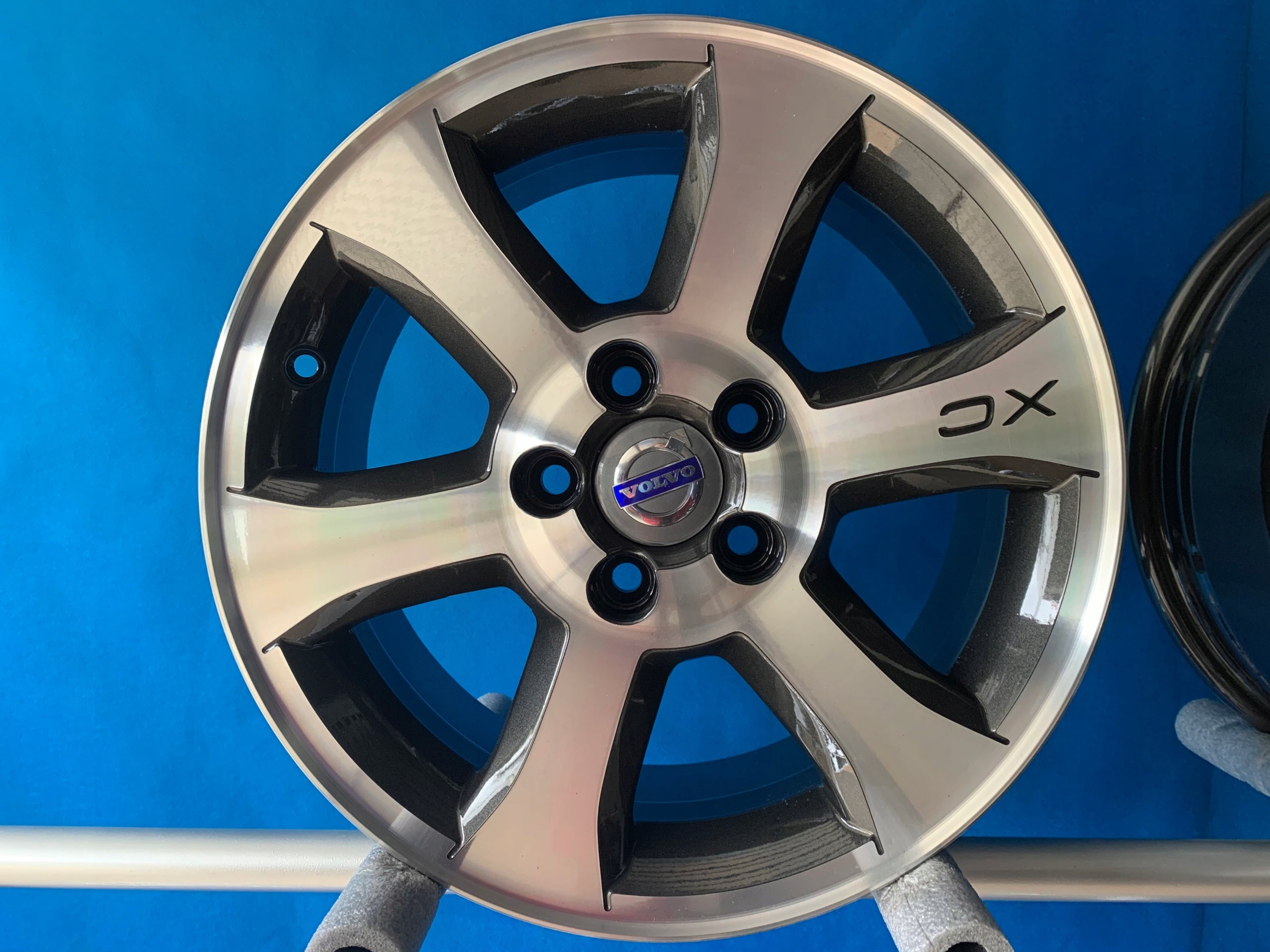  Alu Felge Volvo XC70 C70 V70 Aluminum rim 16 Zoll 7.0J 5x108 50ET 30714024 product image