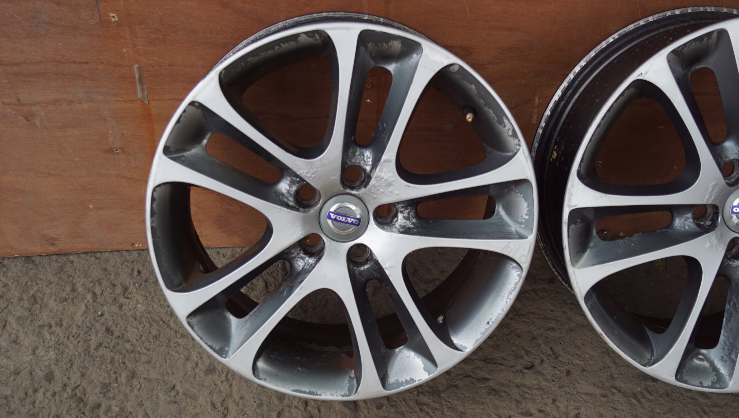 Alu Felge Volvo C30 V50 Aluminum rim 18 Zoll 7.5J 5x108 30672919