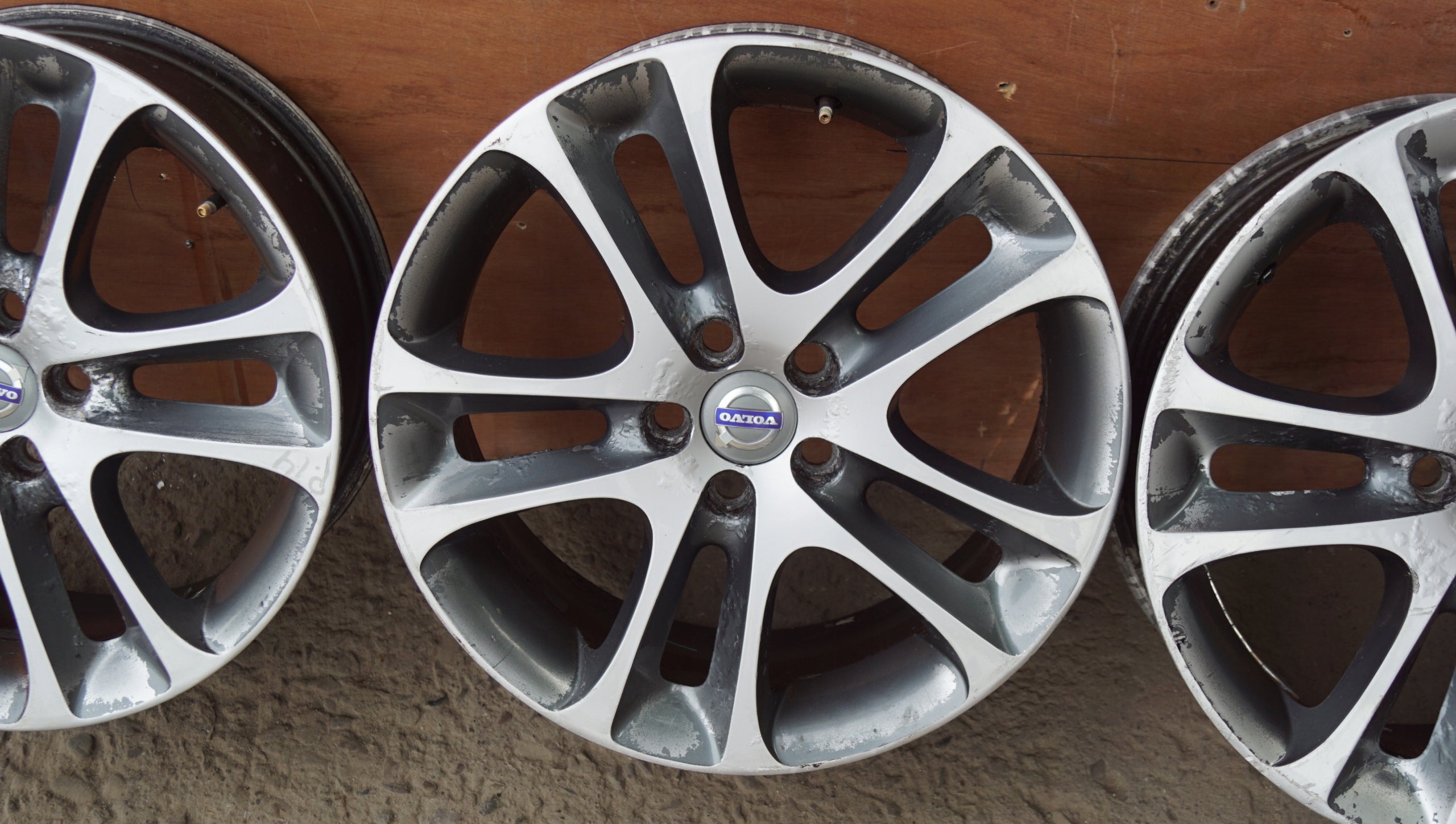 Alu Felge Volvo C30 V50 Aluminum rim 18 Zoll 7.5J 5x108 30672919