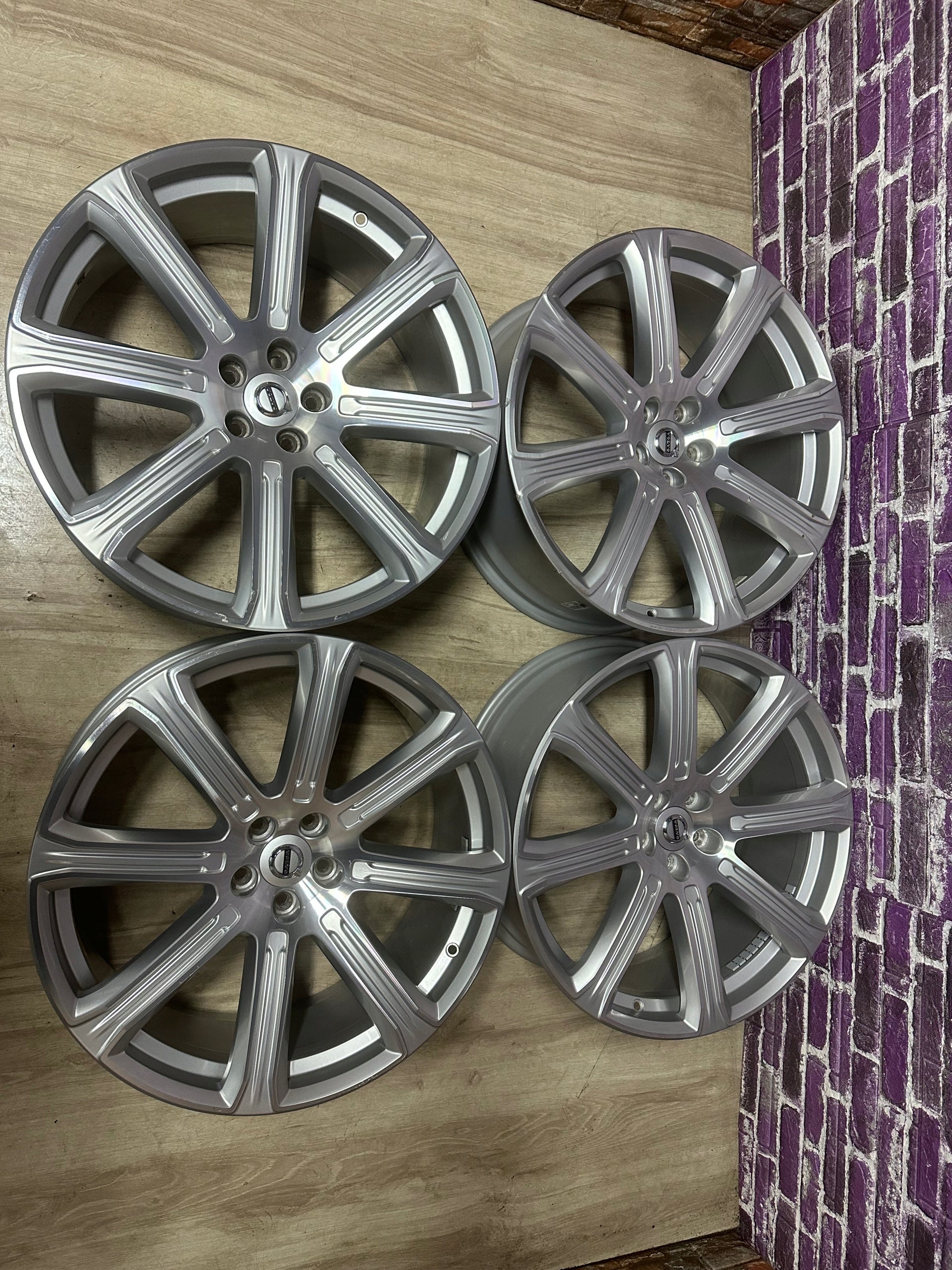  Alloy rim Volvo XC70 XC40 XC60 C70 XC90 21 inch 9.0J 5x108 38,5ET  product image