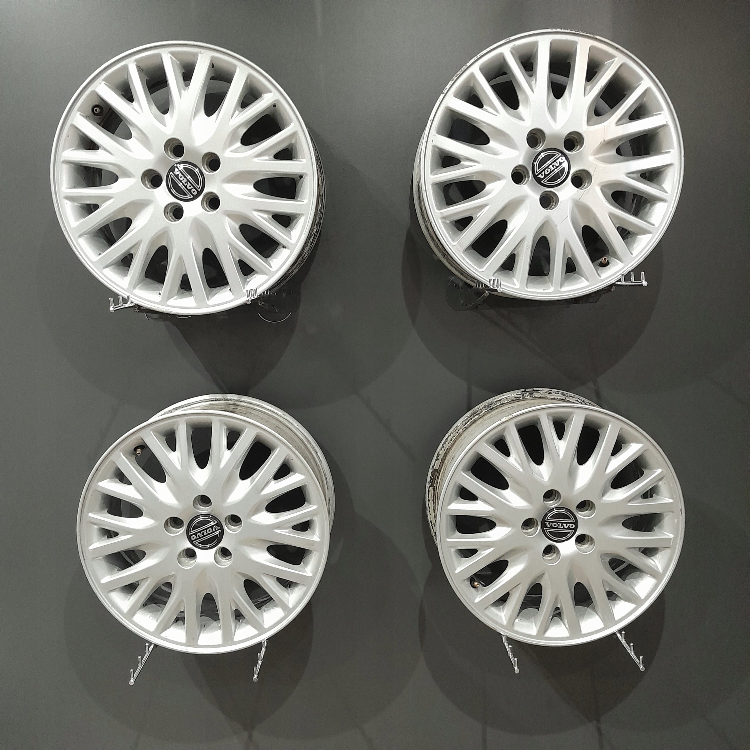  Alu Felge Volvo V60 V40 Aluminum rim 16 Zoll 6.5J 5x108 52,5ET 30615590 product image