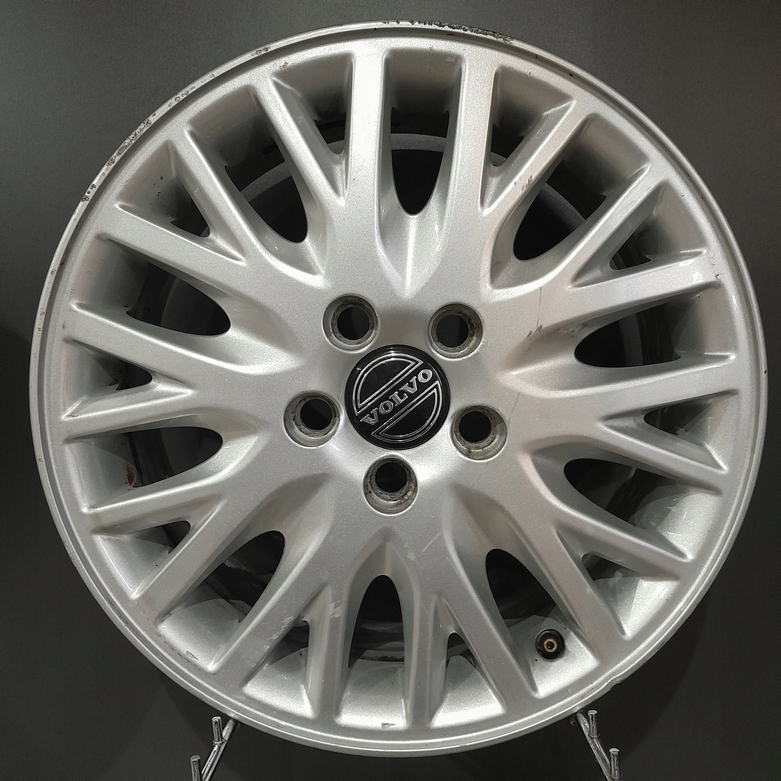 Alu Felge Volvo V60 V40 Aluminum rim 16 Zoll 6.5J 5x108 52,5ET 30615590