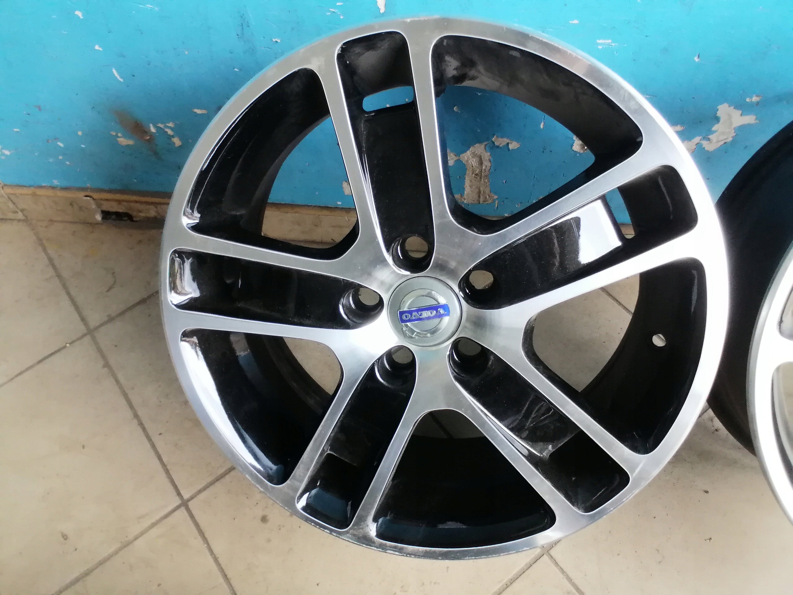 Alu Felge Volvo C30 V40 V50 Aluminum rim 17 Zoll 7.0J 5x108 52,5ET 31202663