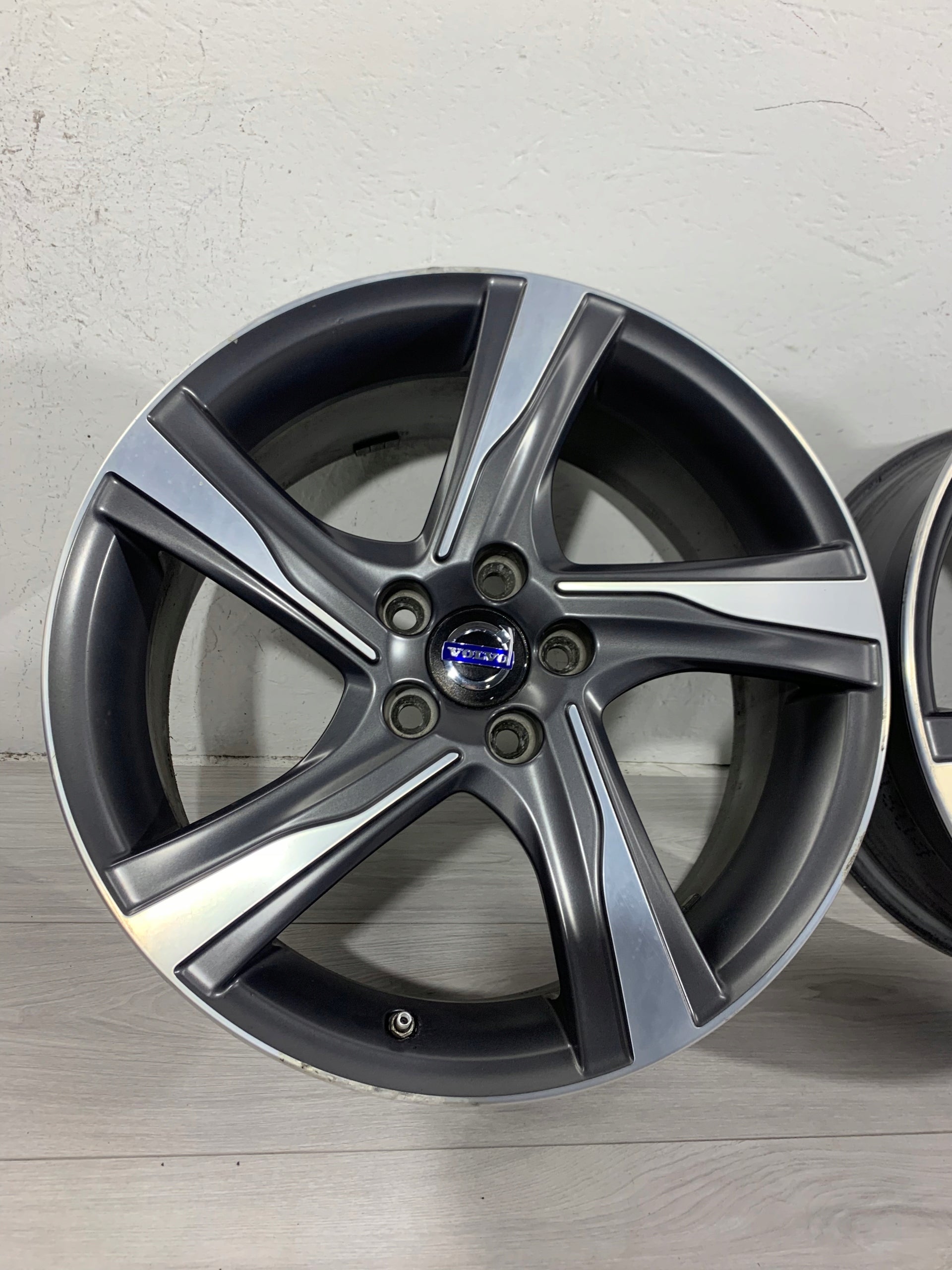 Alu Felge Volvo V60 S60 XC60 S80 V70 18 Zoll 8.0J 5x108 55ET 31362188