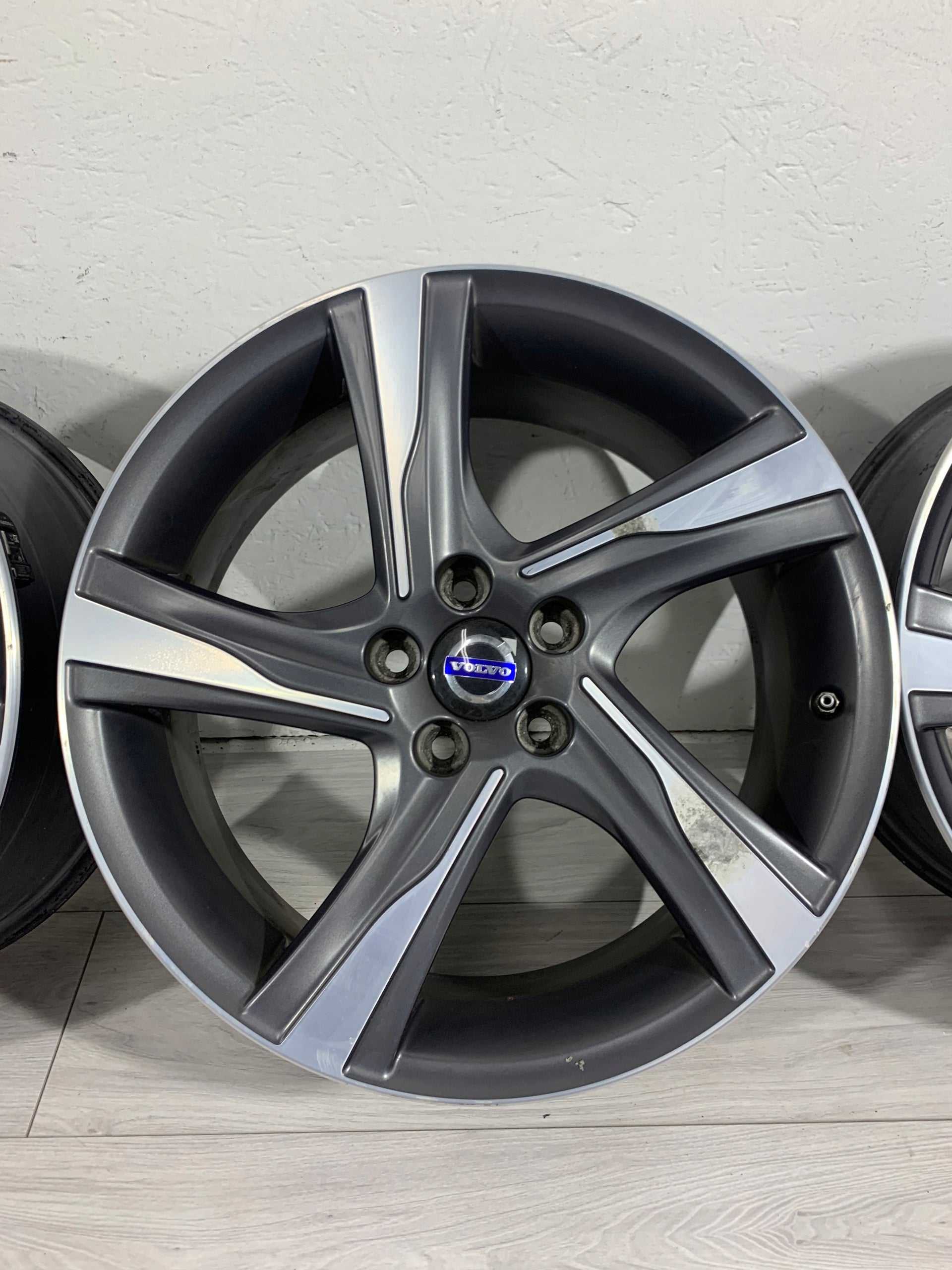 Alu Felge Volvo V60 S60 XC60 S80 V70 18 Zoll 8.0J 5x108 55ET 31362188