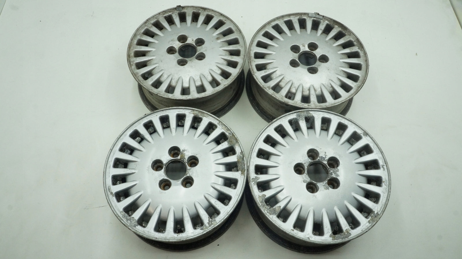 Alu Felge Volvo S90 Aluminum rim 15 Zoll 6.0J 5x108