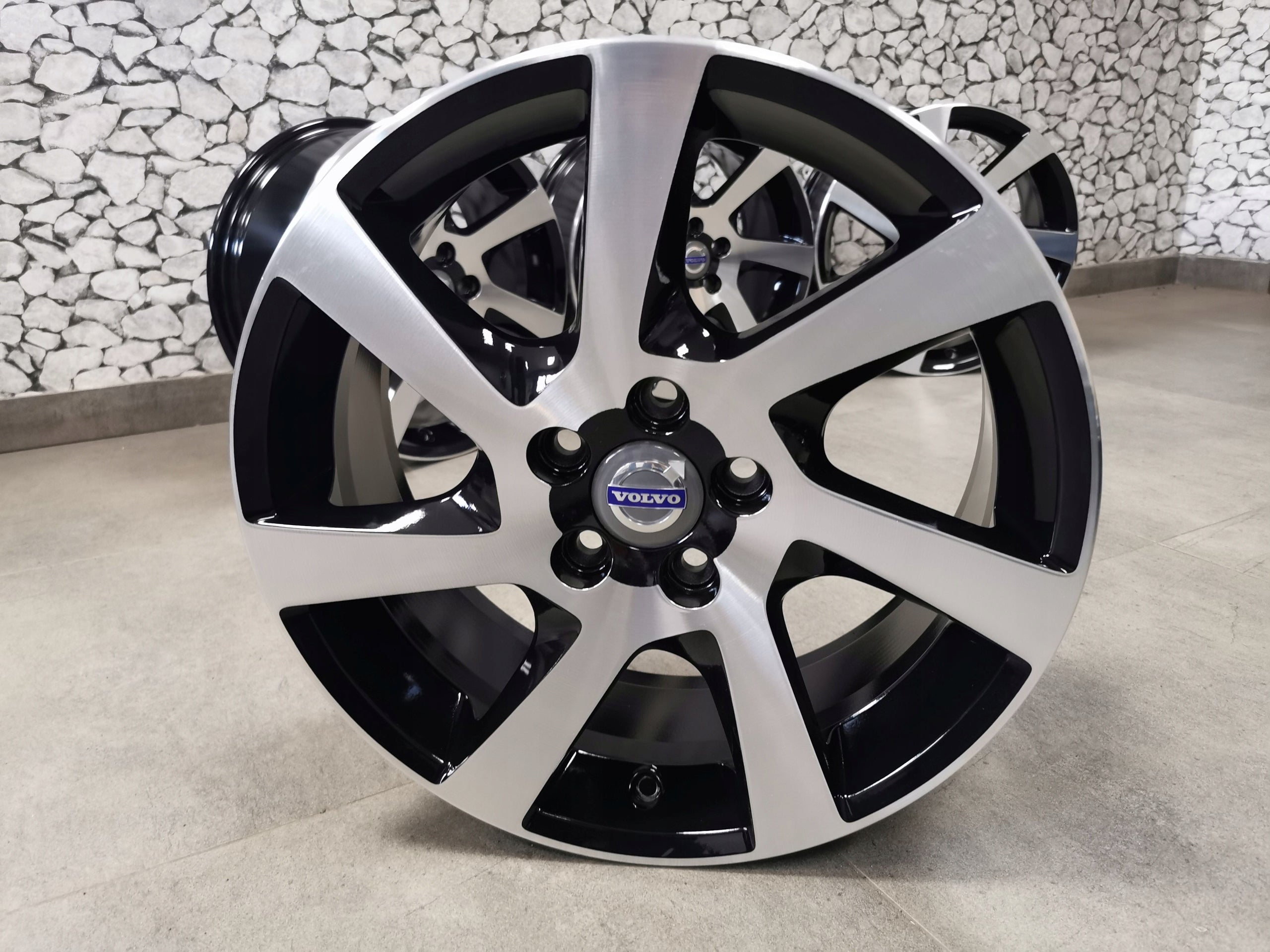  Alu Felge Volvo XC60 XC40 S40 V70 Aluminum rim 17 Zoll 7.0J 5x108 50ET product image