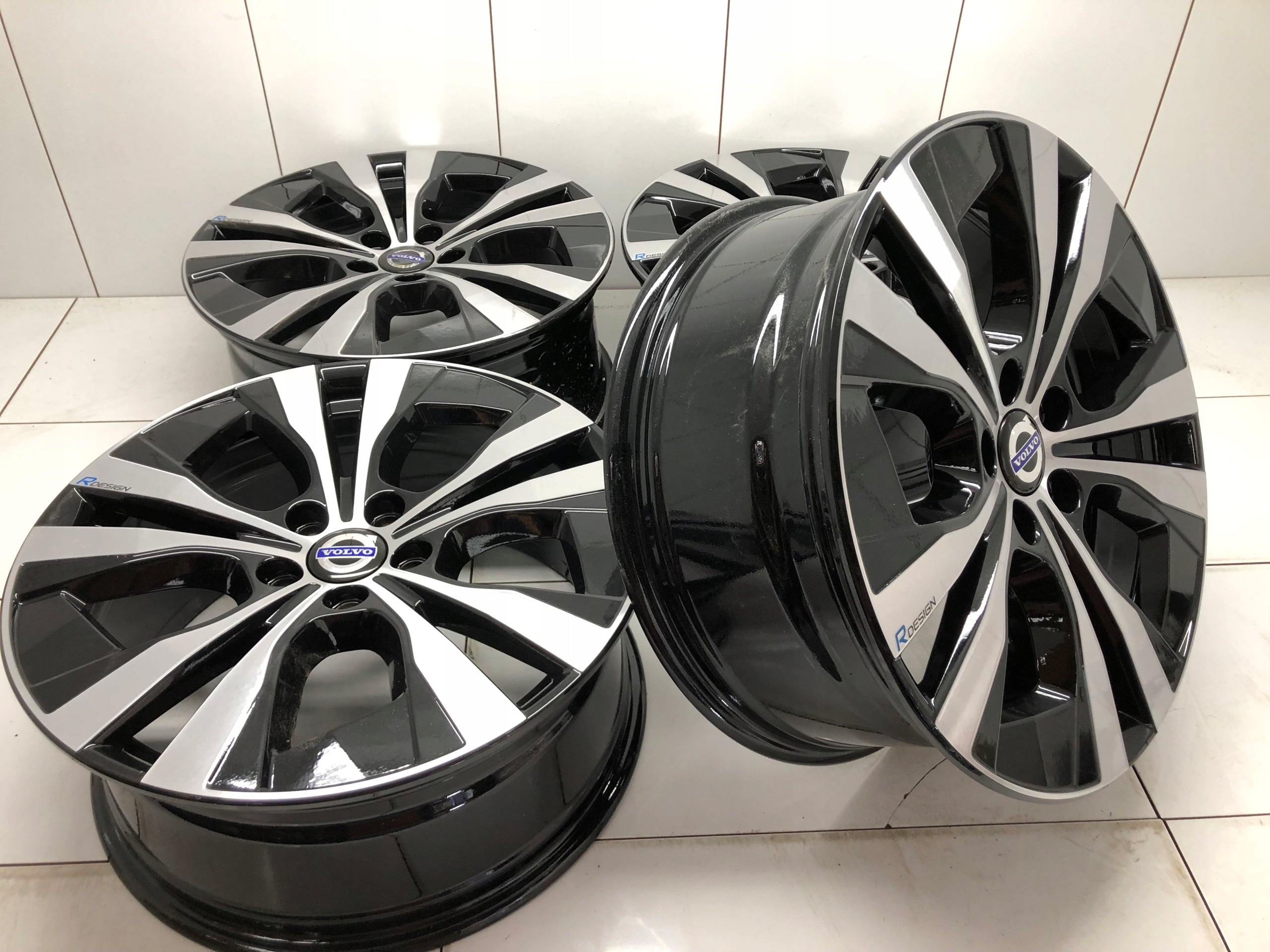  Alu Felge Volvo XC60 V50 XC40 Aluminum rim 18 Zoll 7.5J 5x108 product image