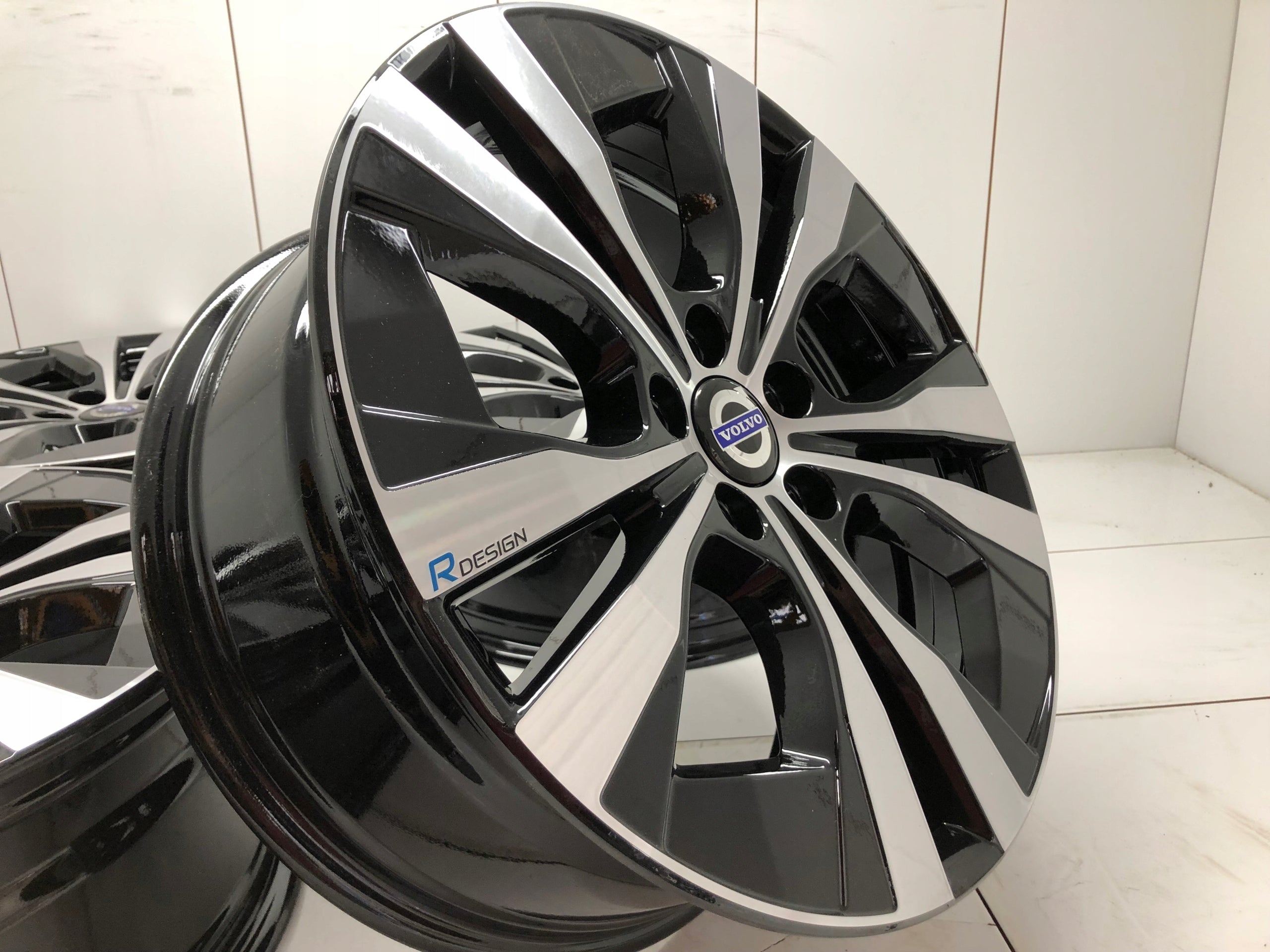 Alu Felge Volvo XC60 V50 XC40 Aluminum rim 18 Zoll 7.5J 5x108