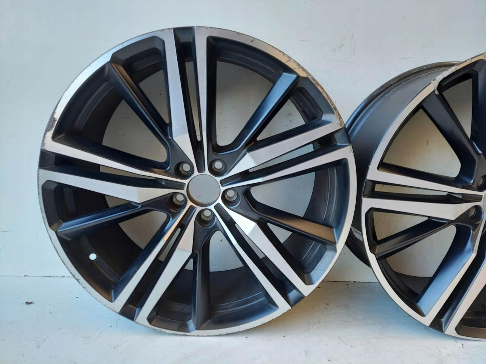 Alu Felge Volvo 142 XC90 Aluminum rim 21 Zoll 8.5J 5x108 31423854