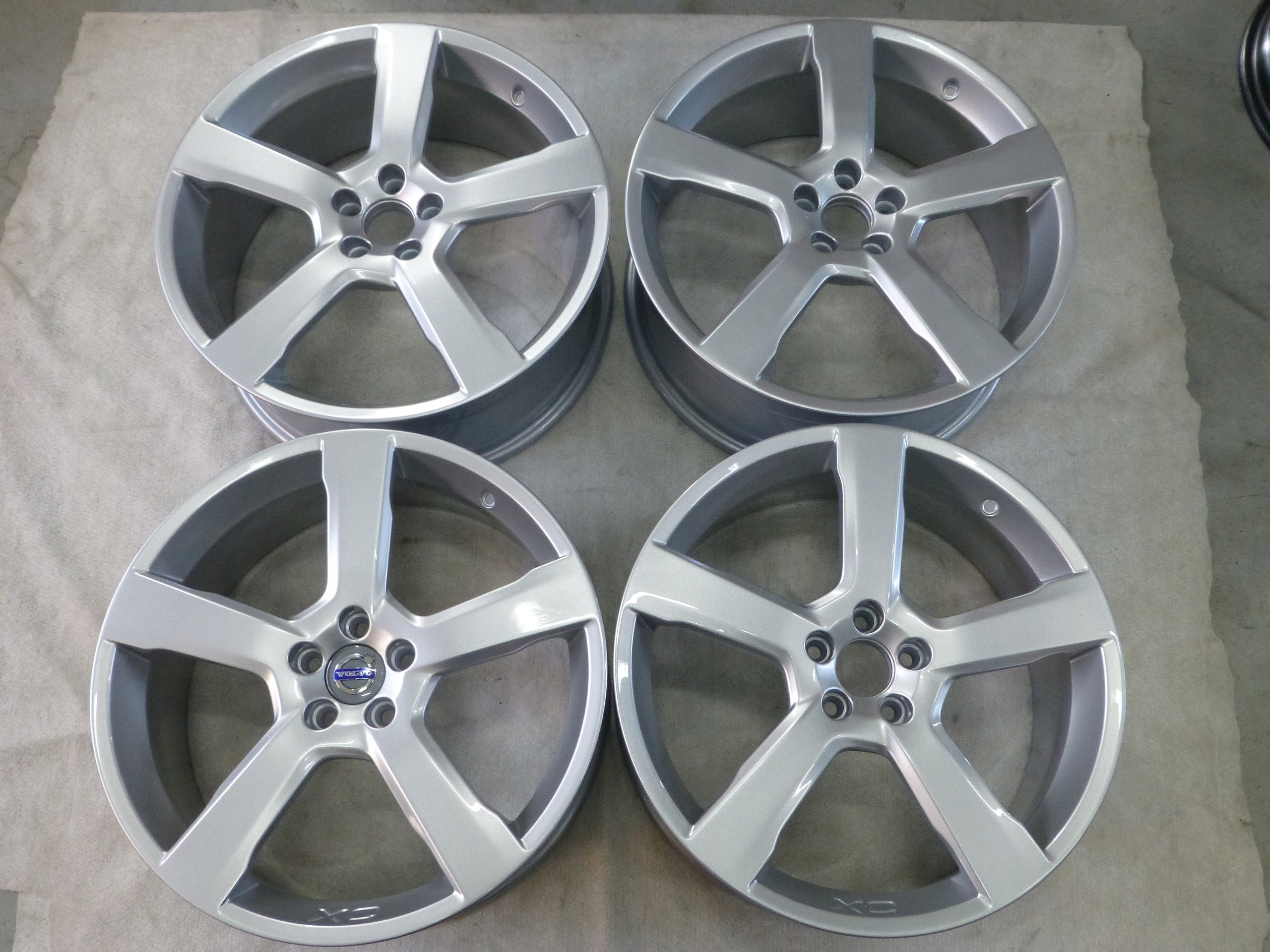 Alu Felge Volvo S90 XC60 Aluminum rim 20 Zoll 8.0J 5x108 55ET