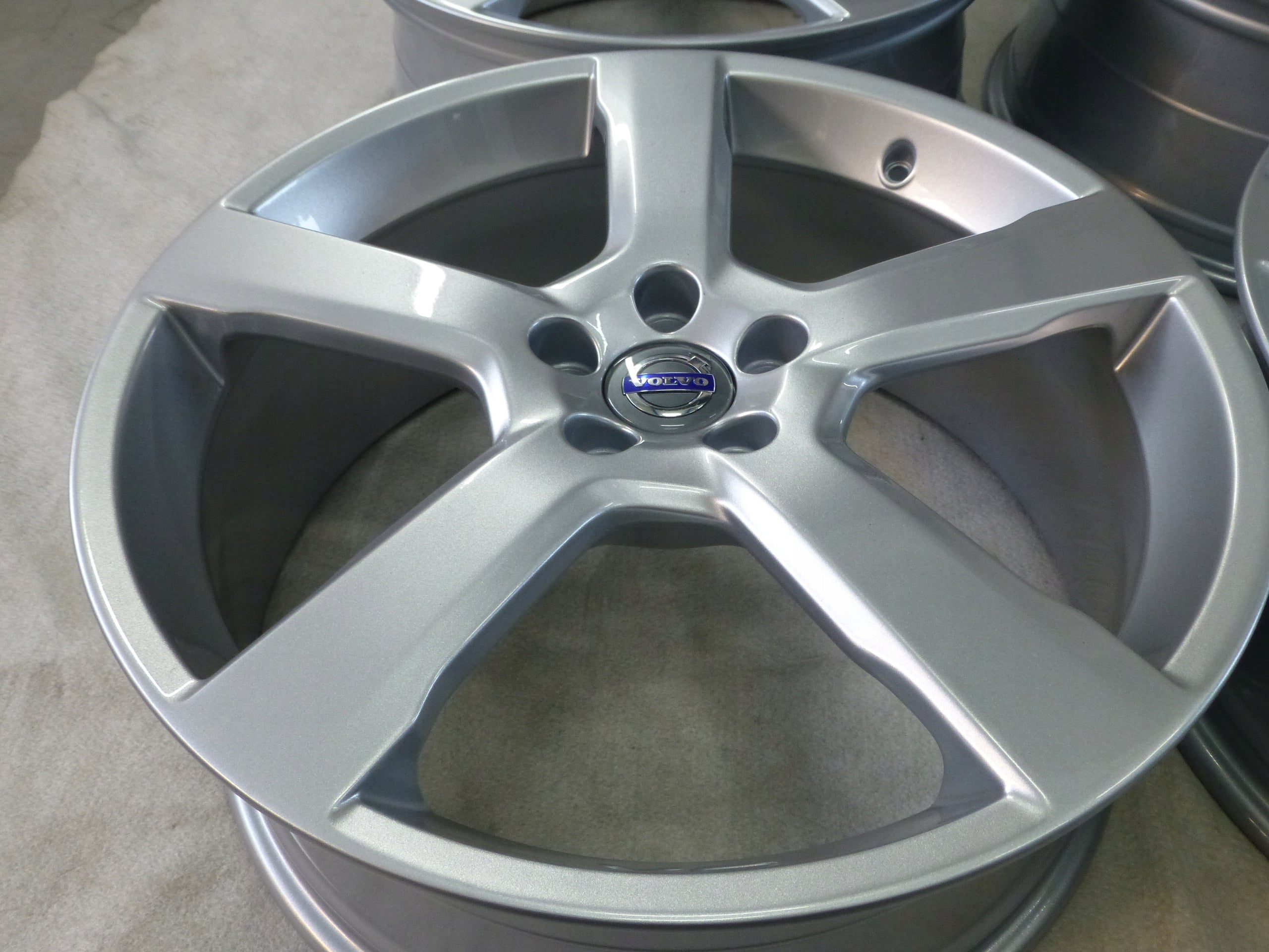 Alu Felge Volvo S90 XC60 Aluminum rim 20 Zoll 8.0J 5x108 55ET