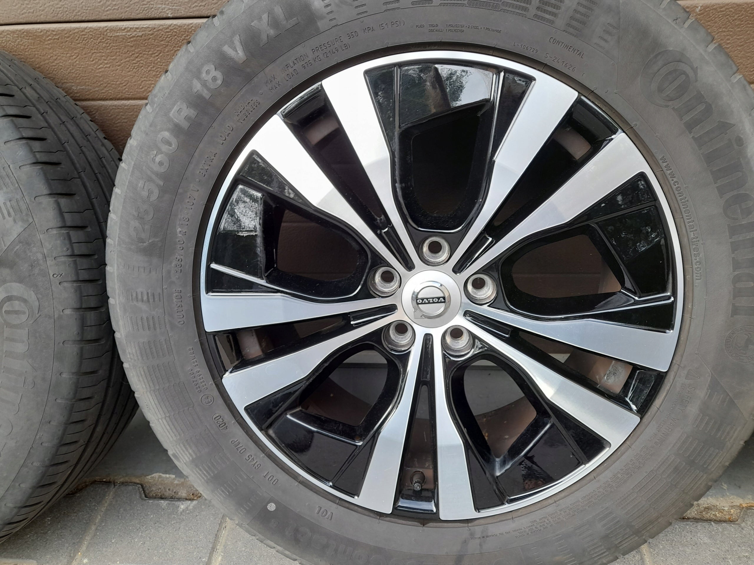 Alu Felge Volvo XC60 Aluminum rim 18 Zoll 7.5J 5x108 50,5ET 32209452