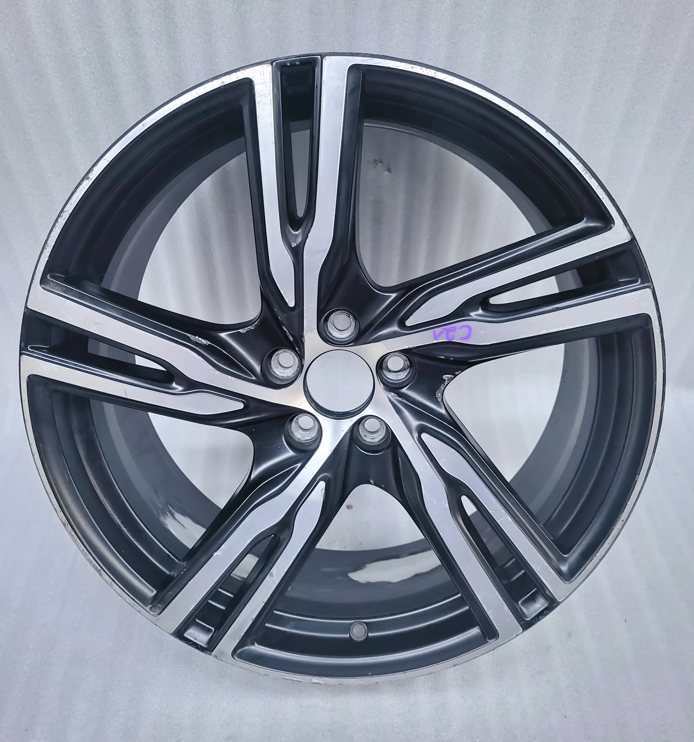 1x Alu Felge Volvo S90 Aluminum rim 20 Zoll 8.5J 5x108 47,5ET 31381642