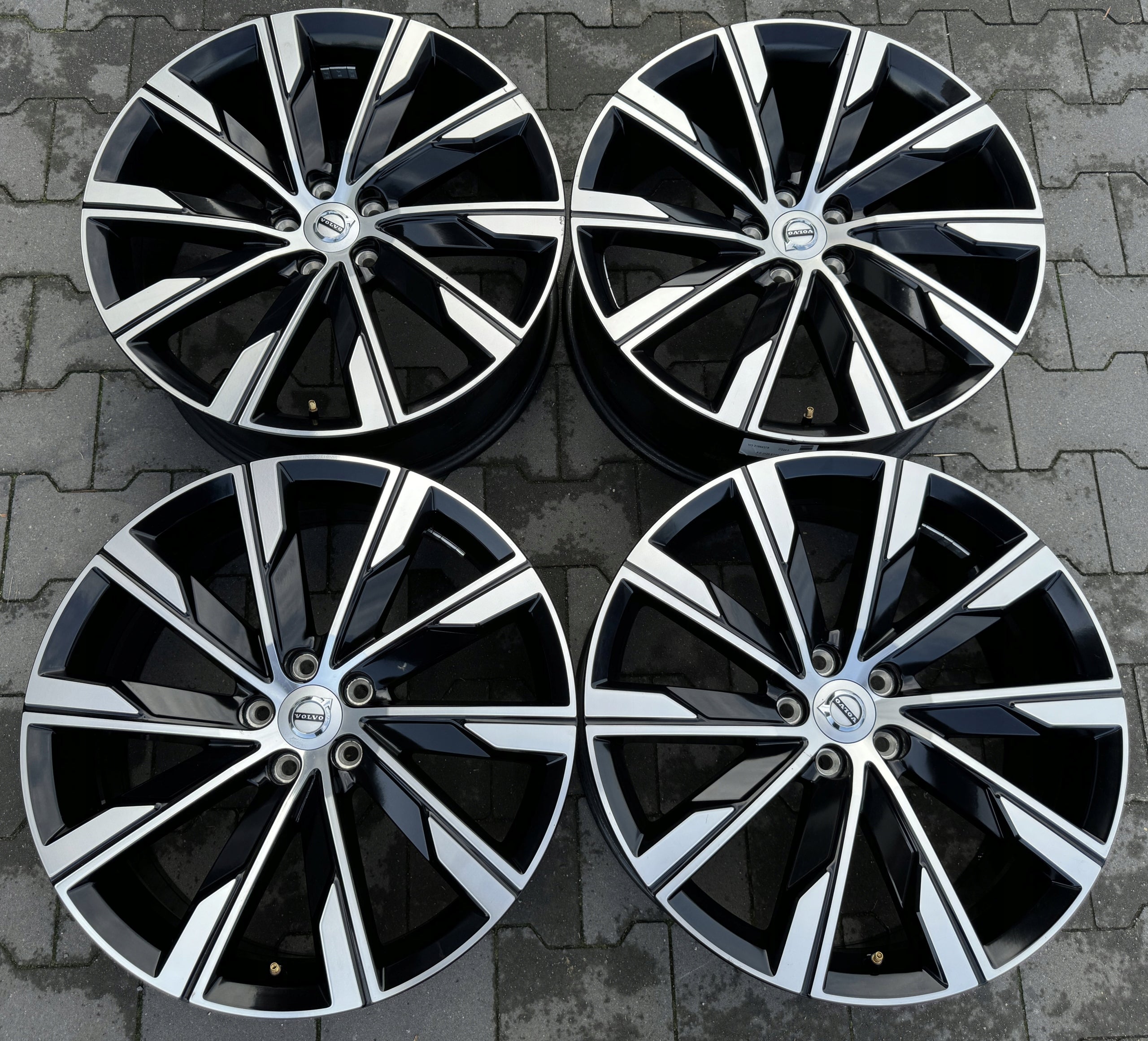  Alu Felge Volvo XC90 XC60 Aluminum rim 20 Zoll 8.0J 5x108 45,5ET 31664378 product image