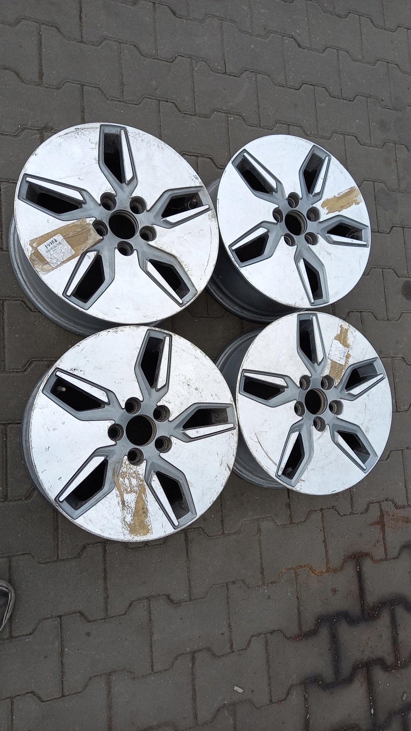 Alu Felge Volvo C30 Aluminum rim 16 Zoll 6.5J 5x108 52,5ET 31255800