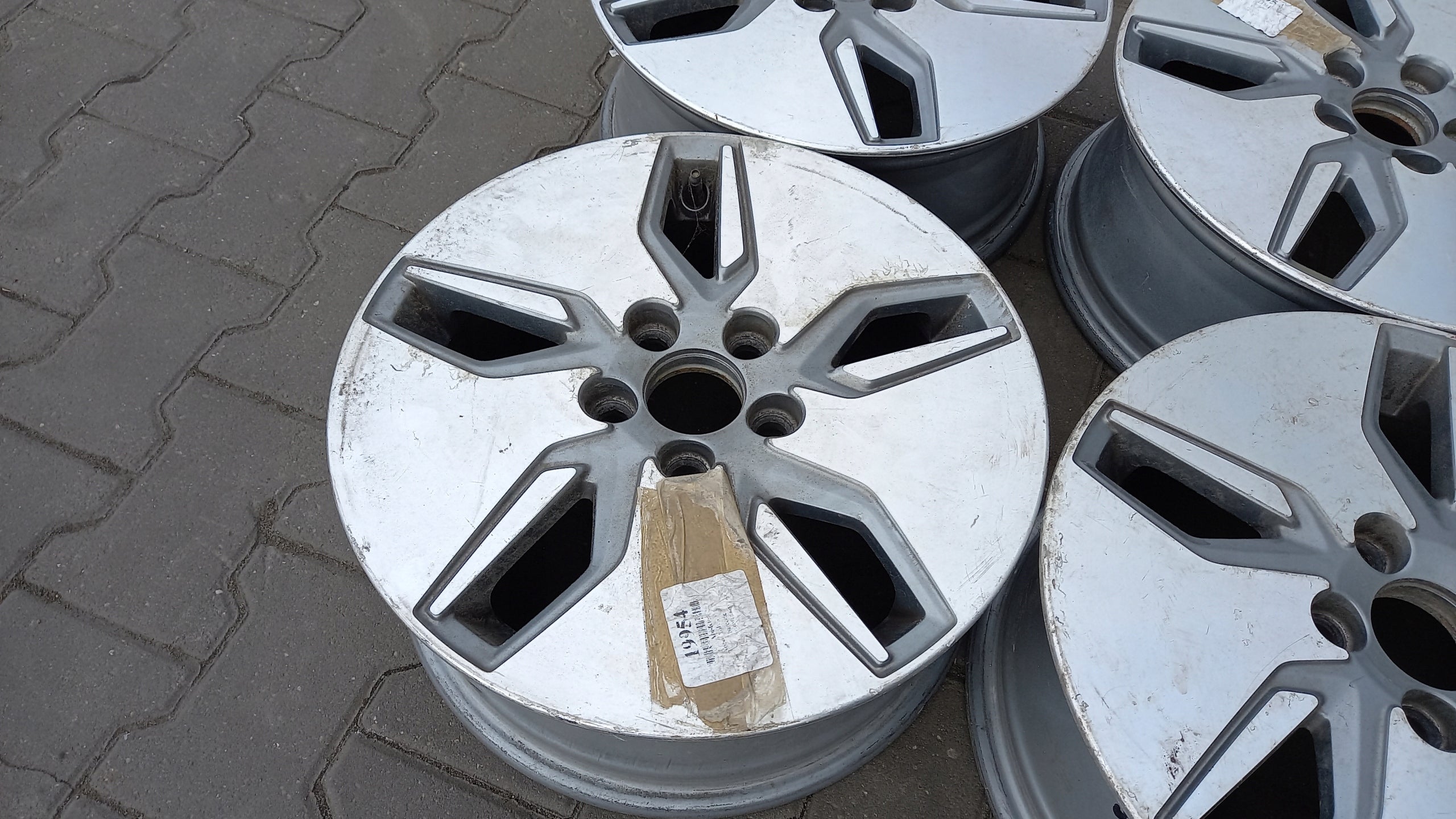 Alu Felge Volvo C30 Aluminum rim 16 Zoll 6.5J 5x108 52,5ET 31255800