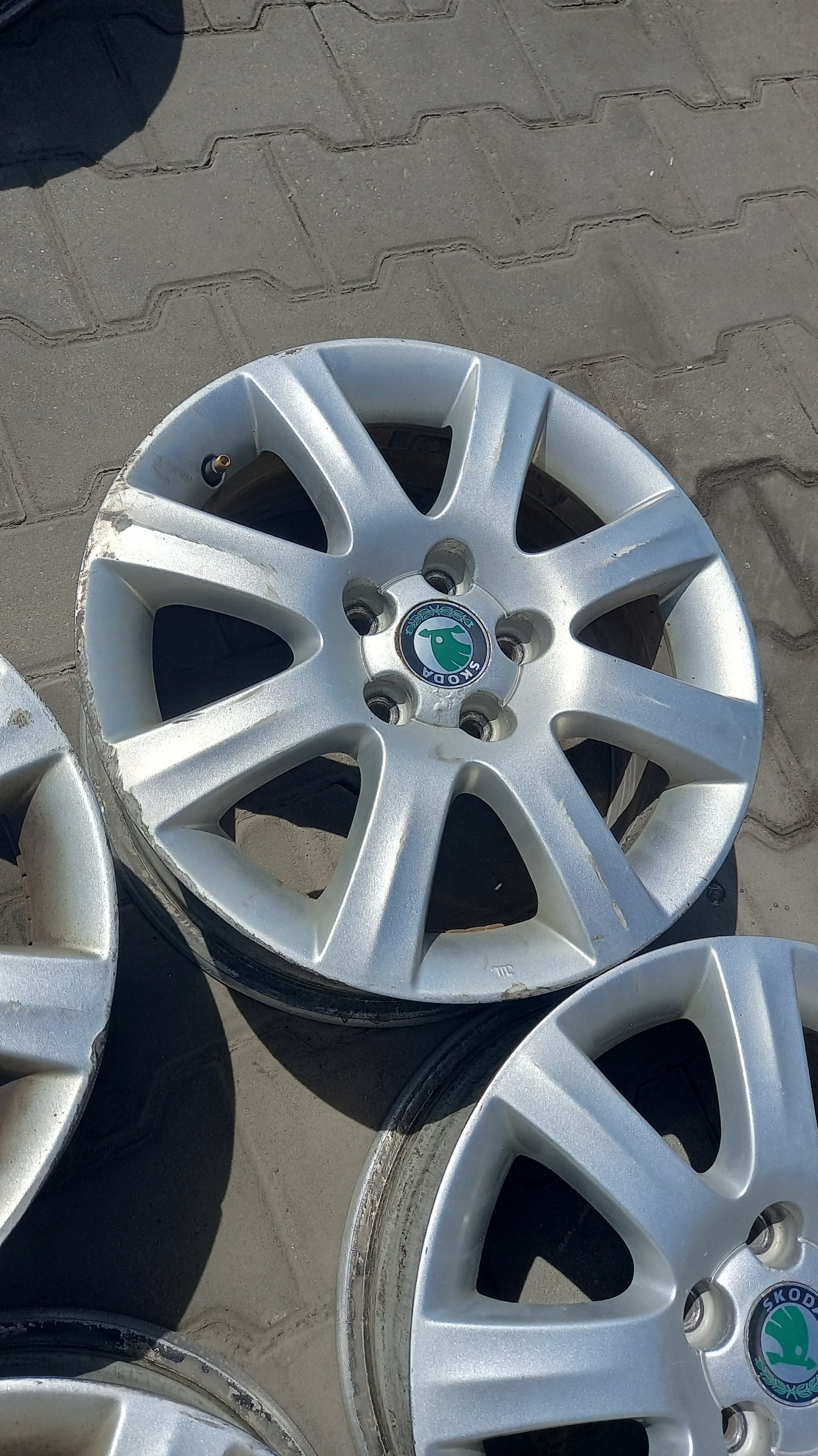 Alu Felge Volvo P1800 Aluminum rim 15 Zoll 6.0J 5x100