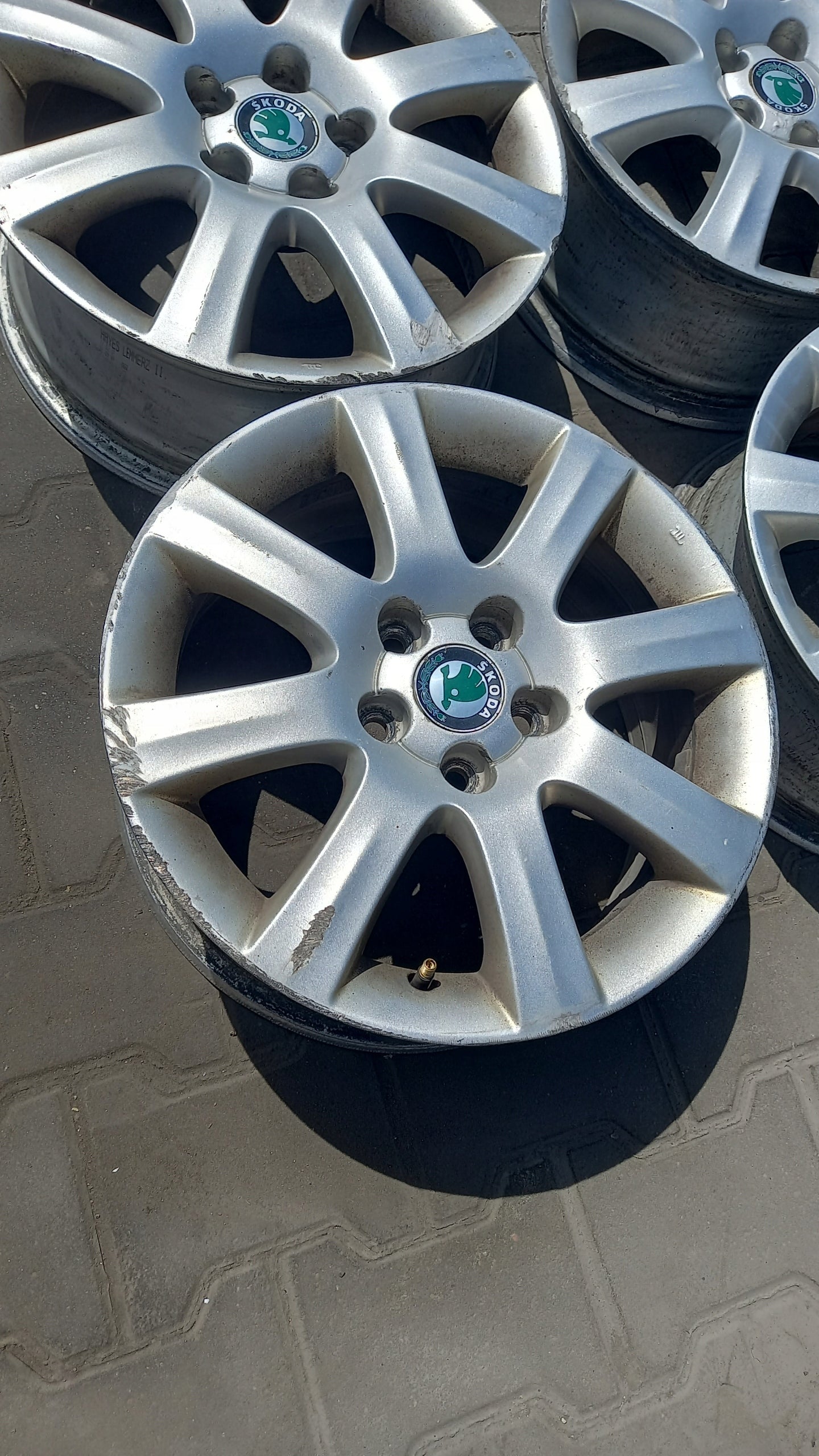 Alu Felge Volvo P1800 Aluminum rim 15 Zoll 6.0J 5x100