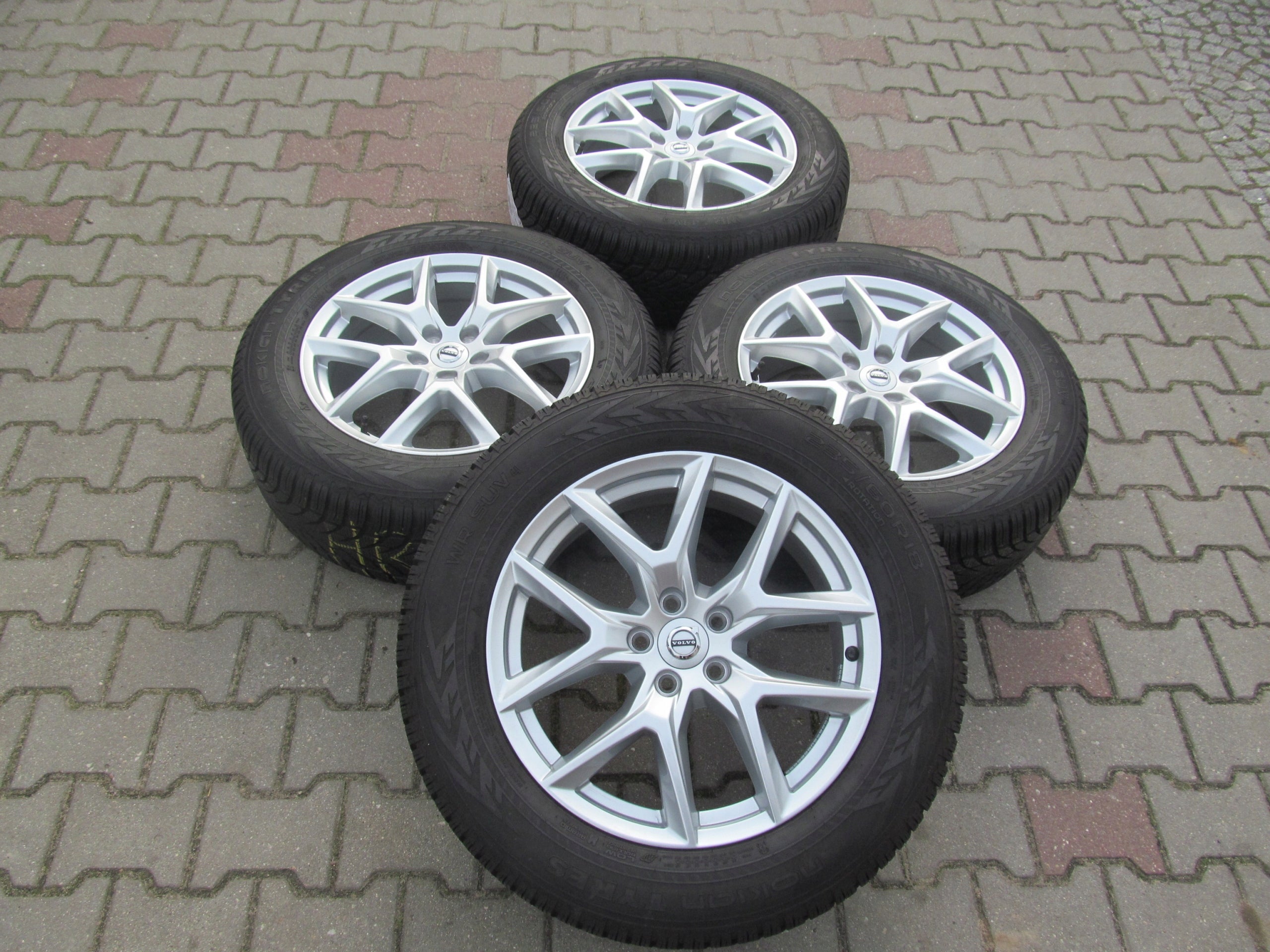 Alu Felge Volvo XC60 XC40 Aluminum rim 18 Zoll 7.5J 5x108