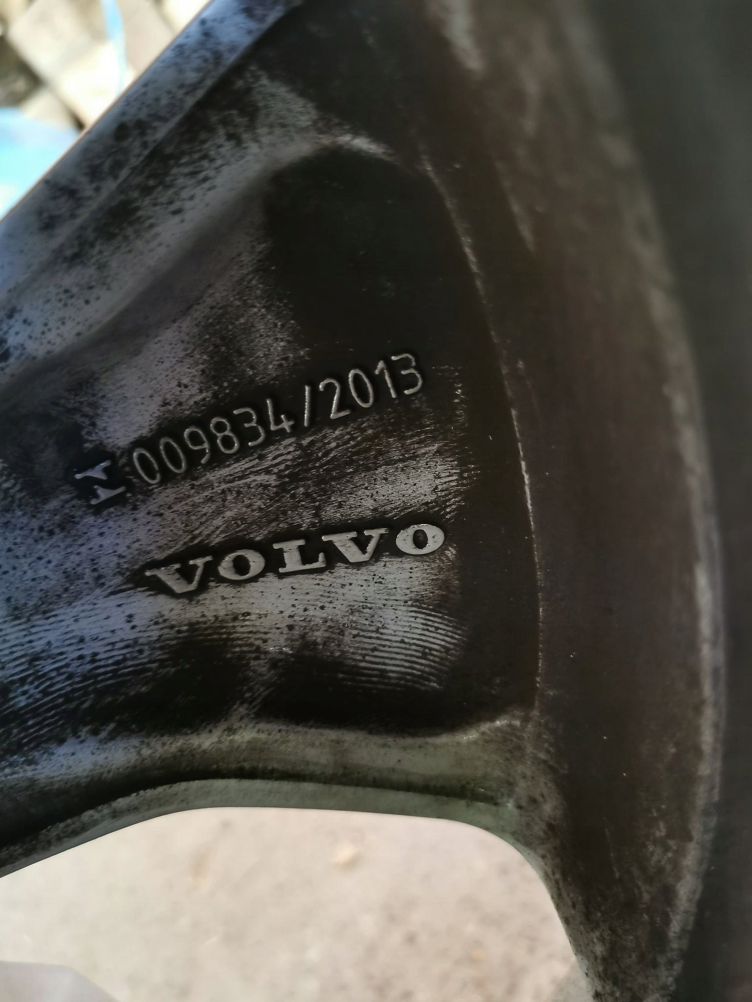 Alu Felge Volvo V40 Cross Country 18 Zoll 7.5J 5x108 50,5ET 31471553