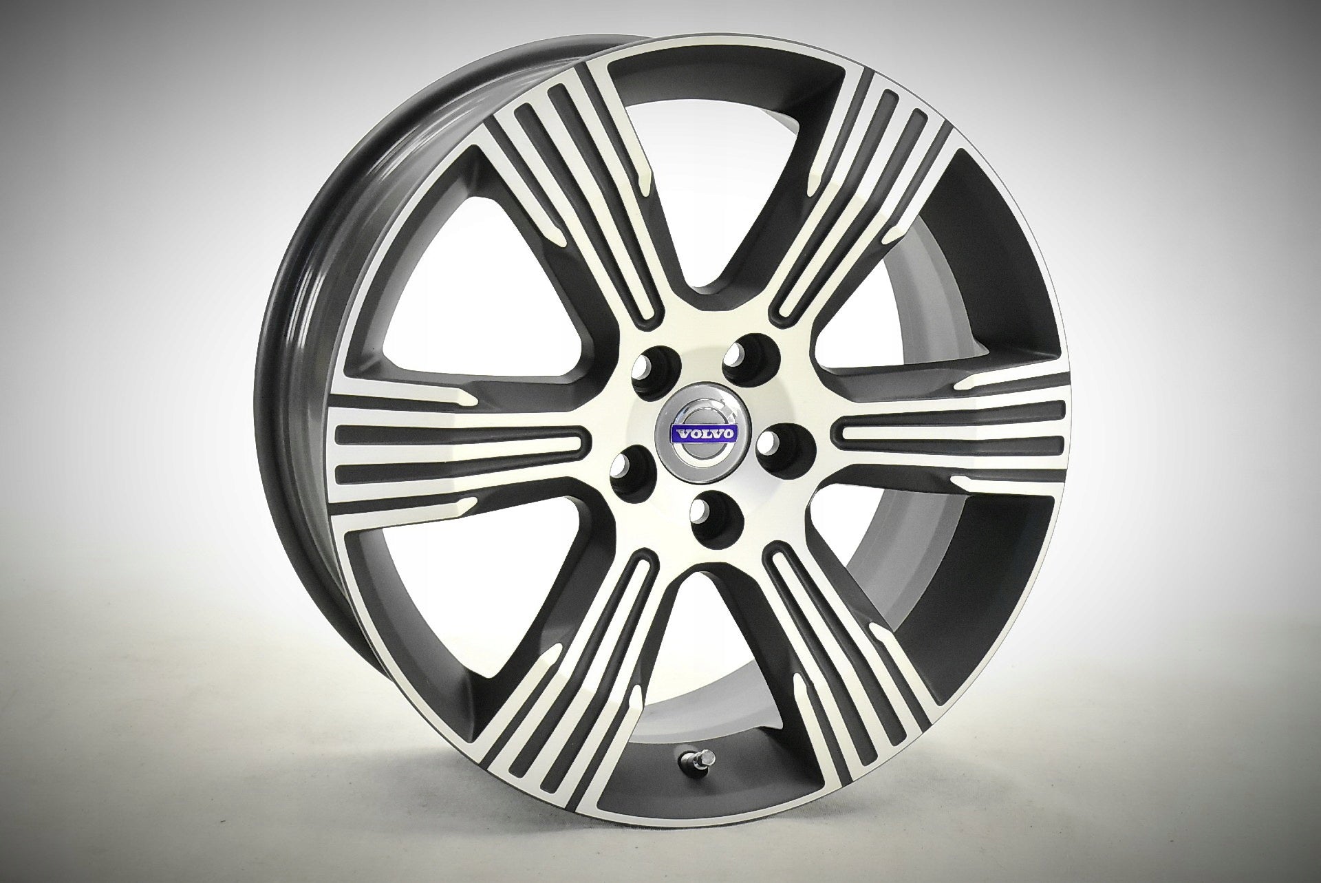  Alu Felge Volvo V60 XC40 XC60 Aluminum rim 18 Zoll 7.5J 5x108 50,5ET 31471552 product image