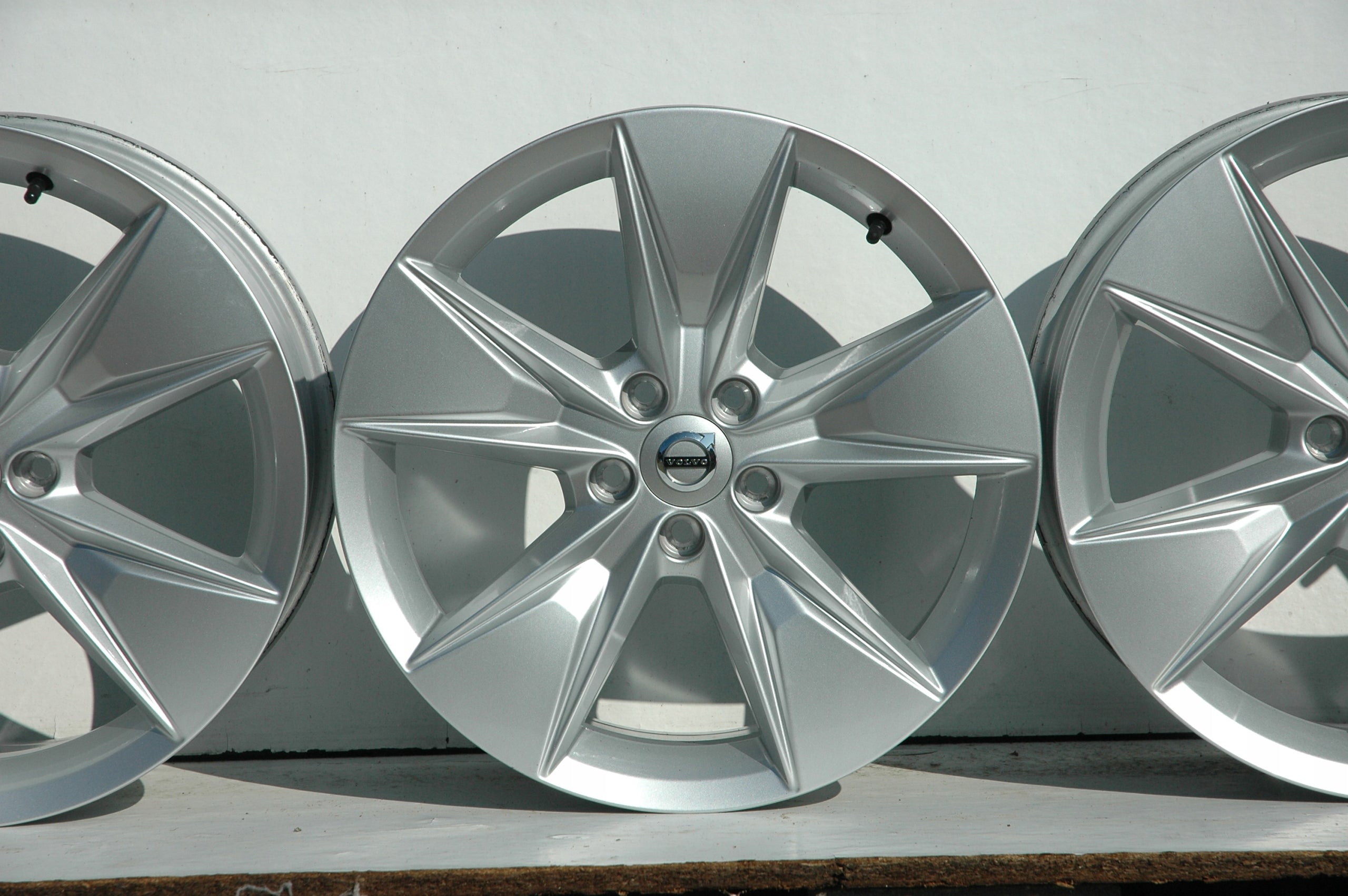 Alu Felge Volvo V60 Aluminum rim 18 Zoll 7.5J 5x108 50ET 31680200