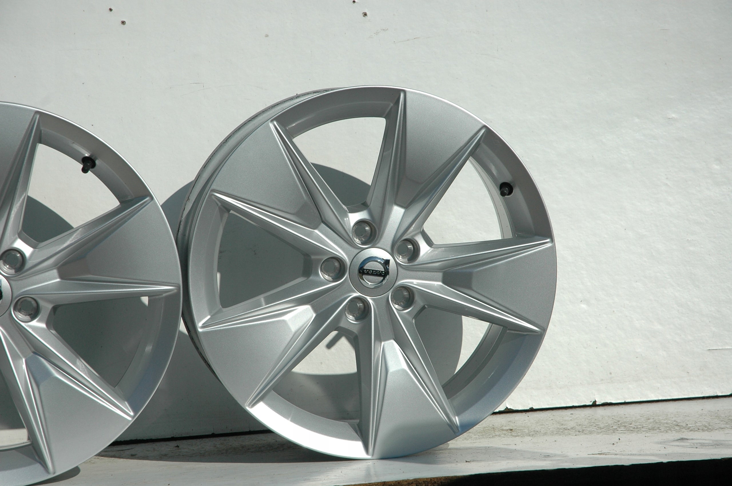 Alu Felge Volvo V60 Aluminum rim 18 Zoll 7.5J 5x108 50ET 31680200