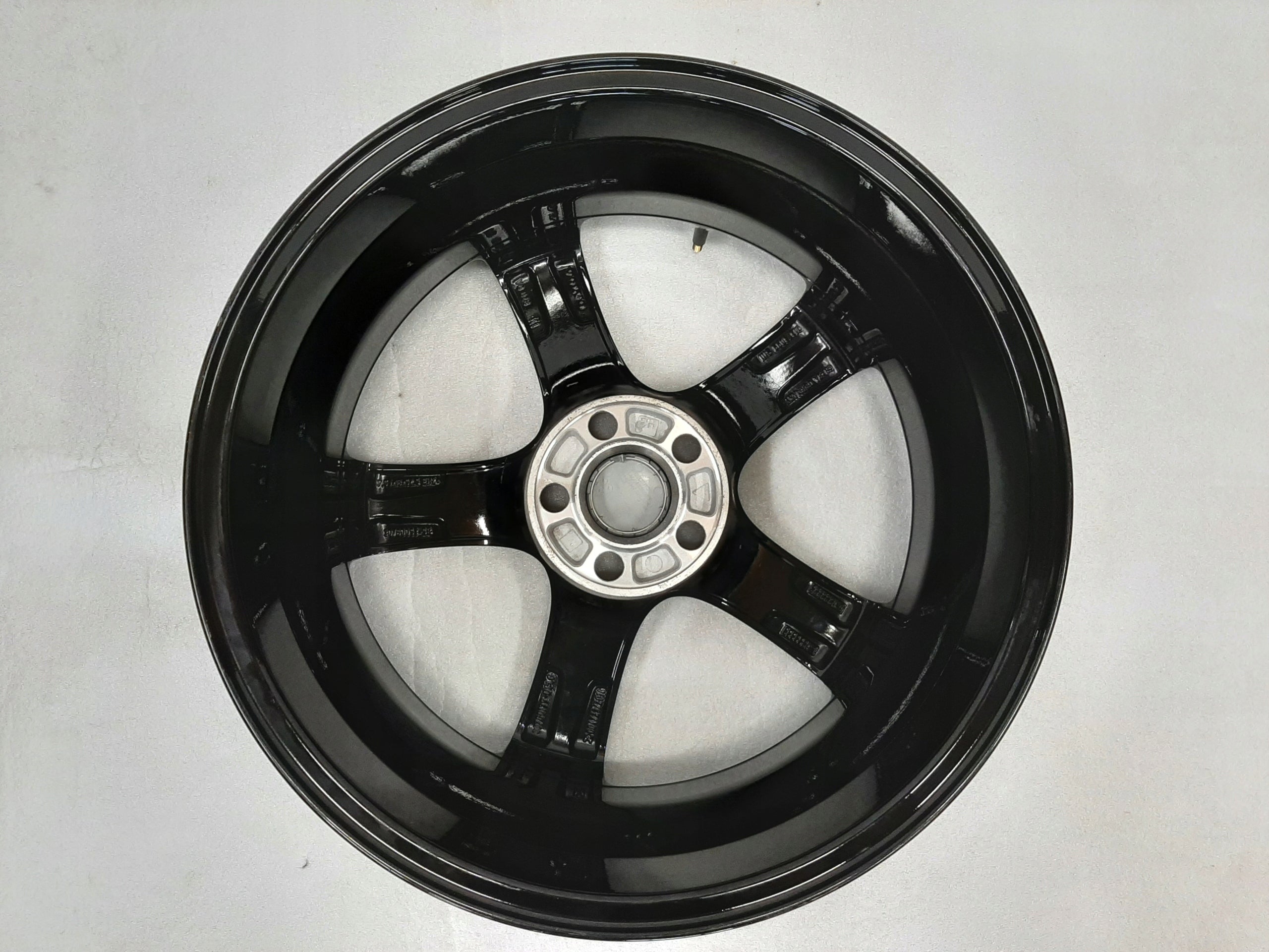 Alu Felge Volvo V40 C30 Aluminum rim 18 Zoll 7.5J 5x108 52,5ET 30760053