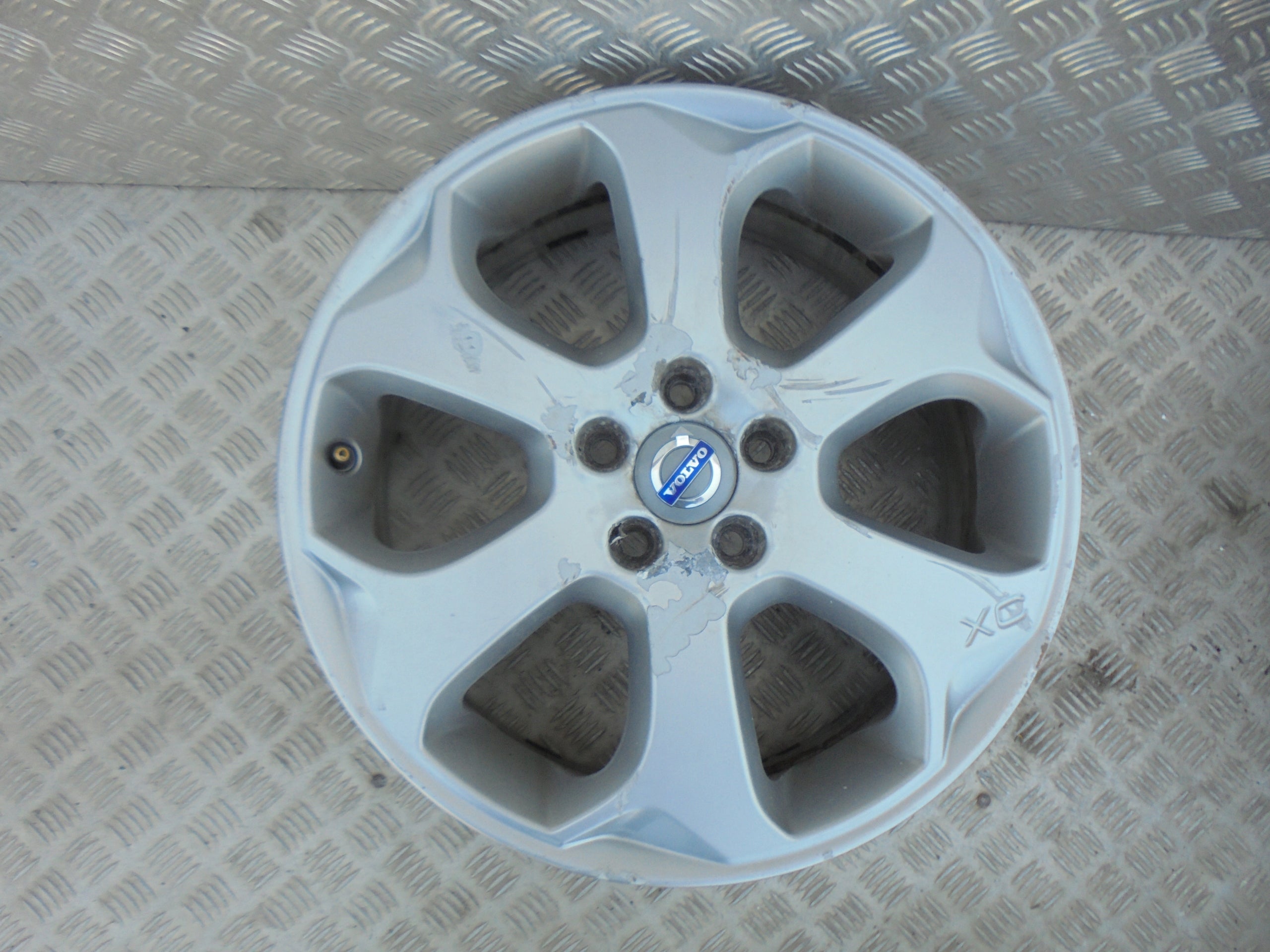 Alu Felge Volvo XC60 Aluminum rim 18 Zoll 7.5J 5x108 55ET