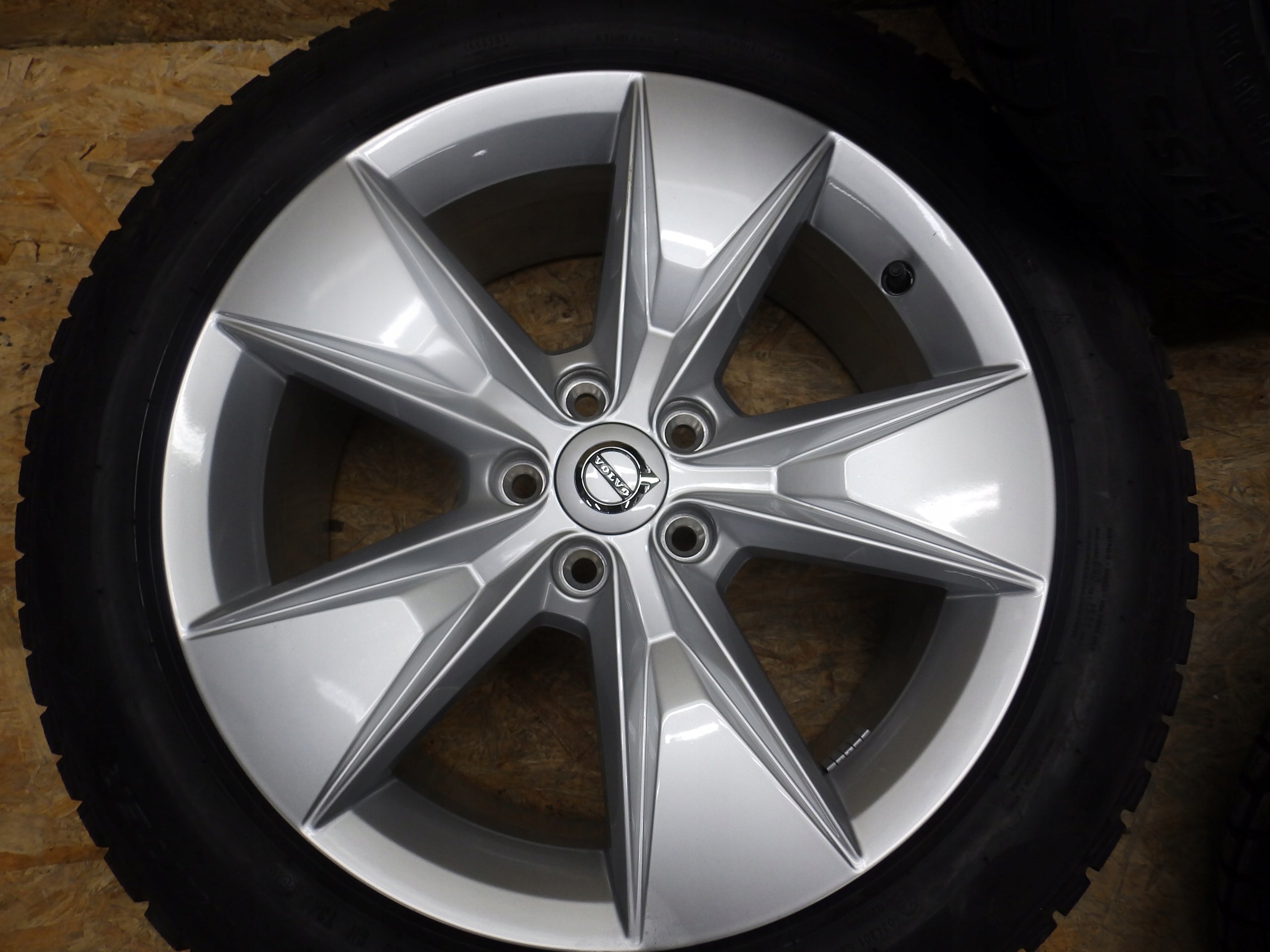 Alu Felge Volvo V60 Aluminum rim 18 Zoll 7.5J 5x108 50ET