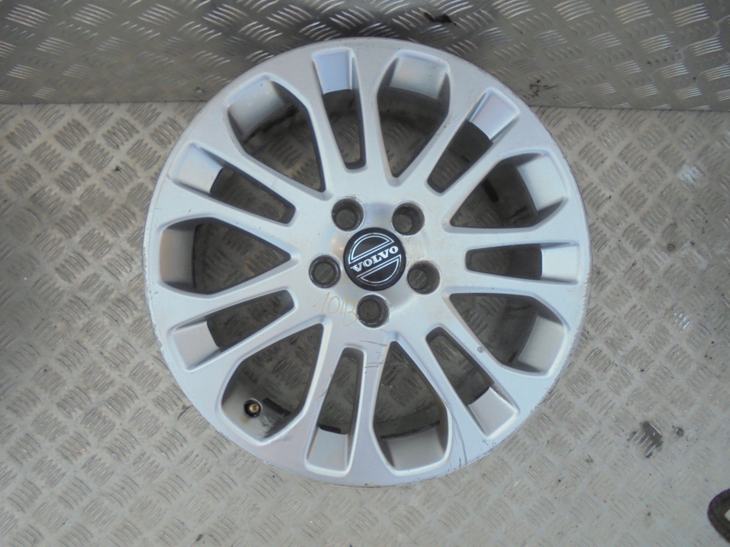 Alu Felge Volvo P1800 Aluminum rim 17 Zoll 7.0J 5x108 52,5ET