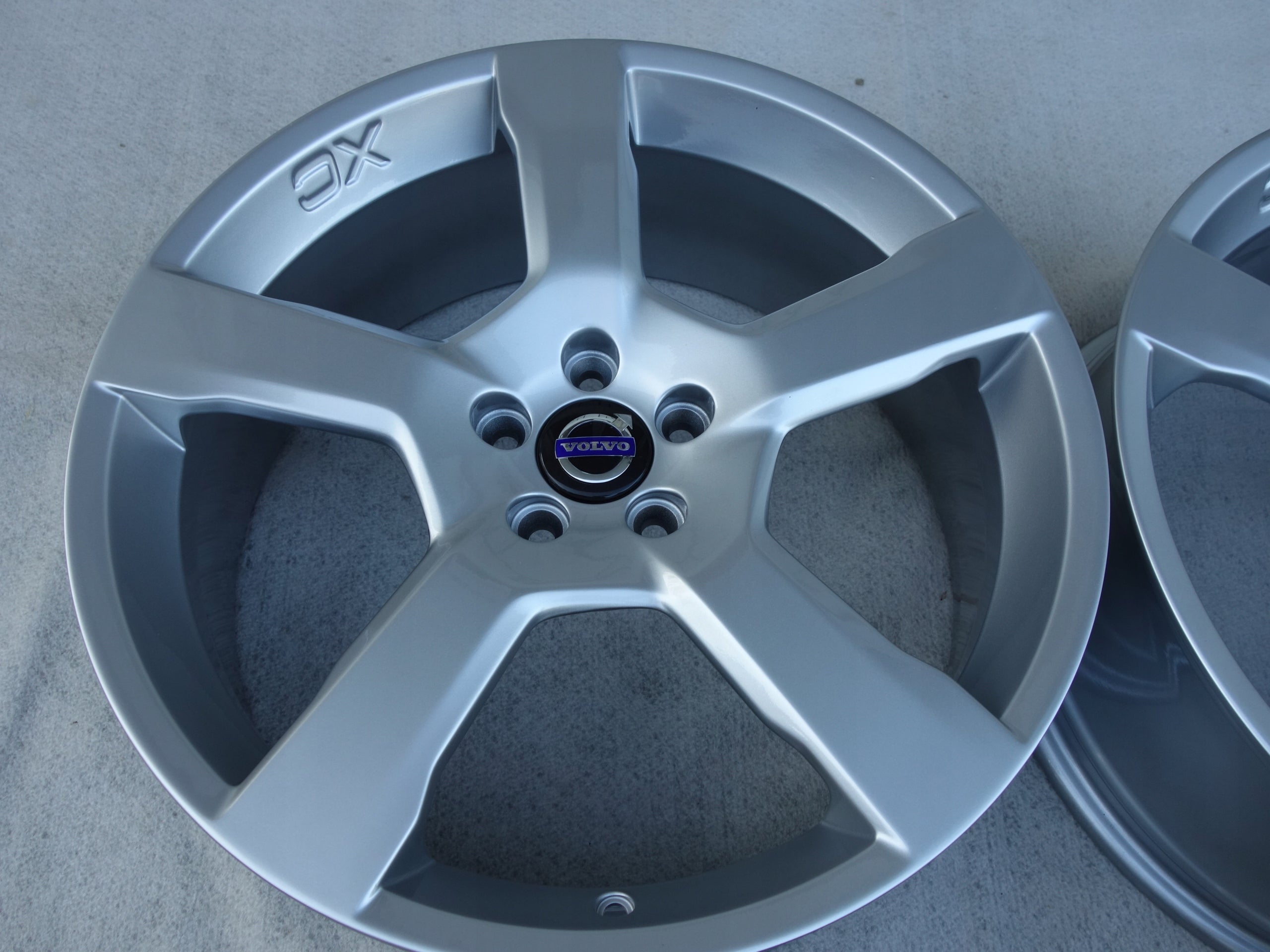 Alu Felge Volvo XC60 XC90 Aluminum rim 20 Zoll 8.0J 5x108 49ET 31255509