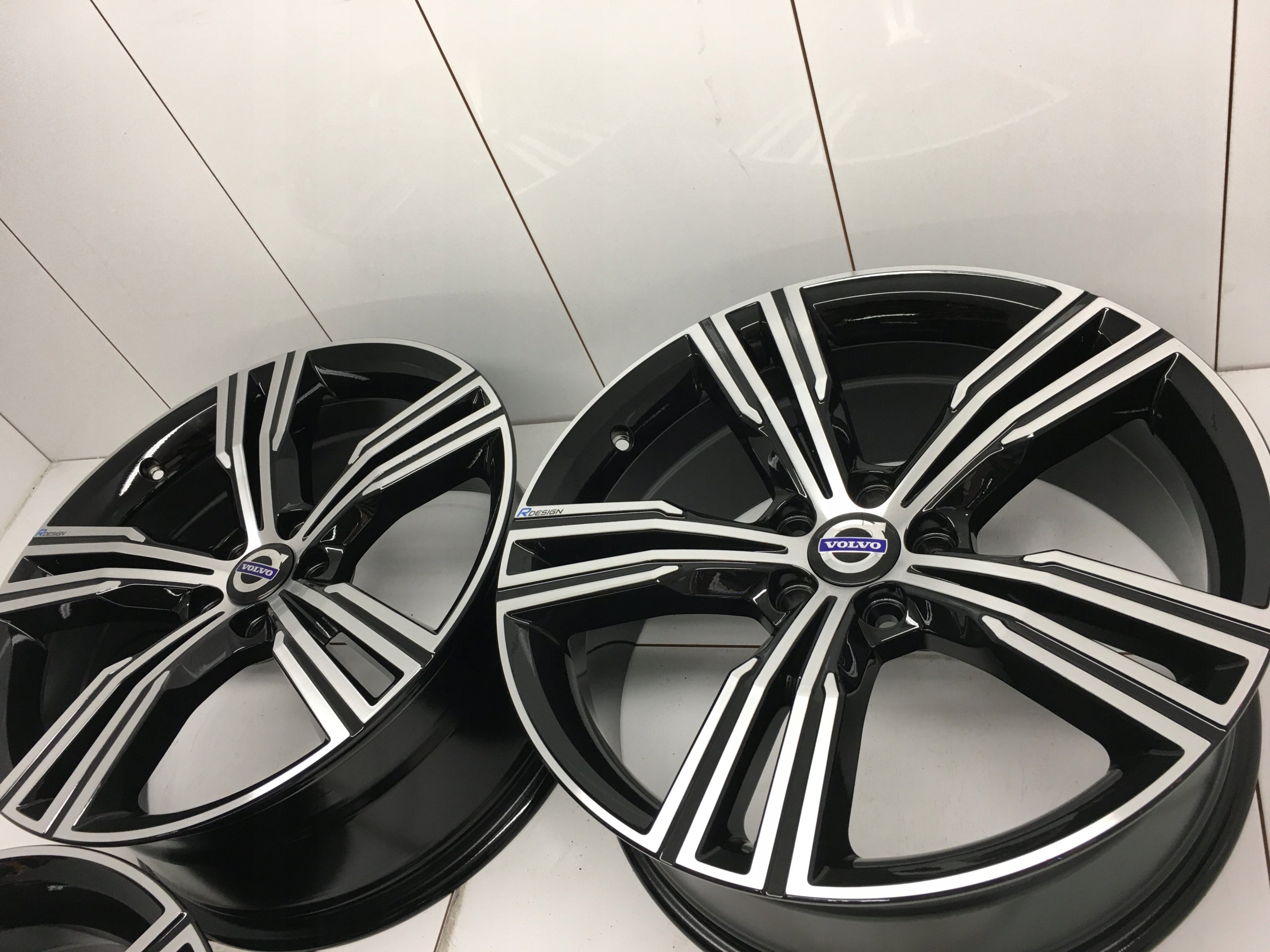 Alu Felge Volvo V60 XC60 S80 XC90 Aluminum rim 19 Zoll 8.0J 5x108