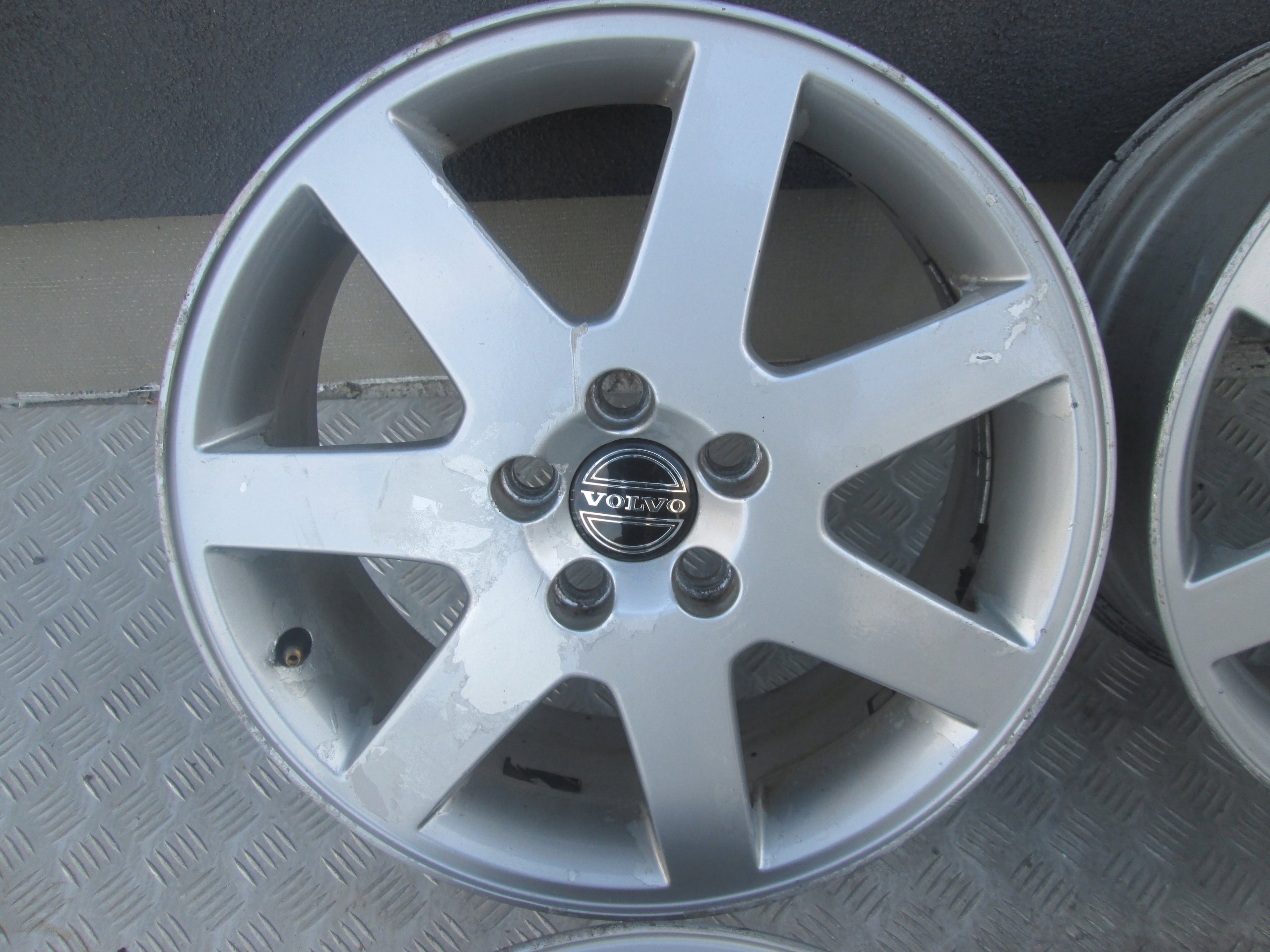 Alu Felge Volvo 142 Aluminum rim 17 Zoll 7.0J 5x108