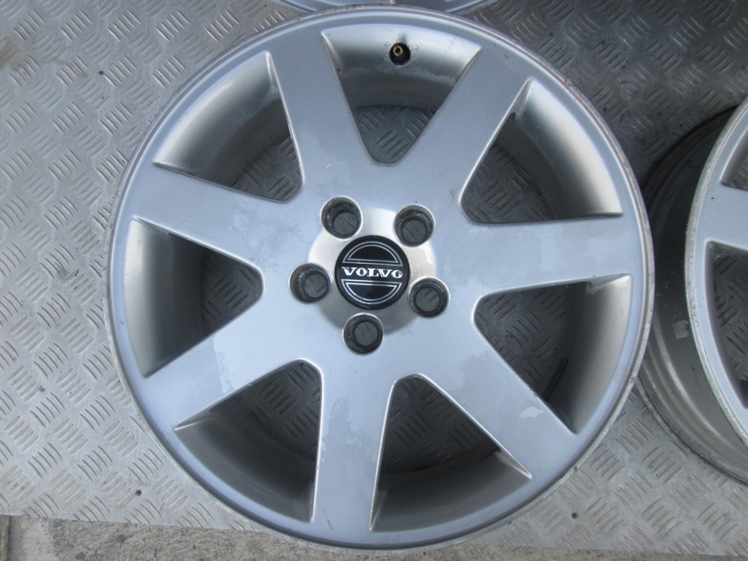 Alu Felge Volvo 142 Aluminum rim 17 Zoll 7.0J 5x108