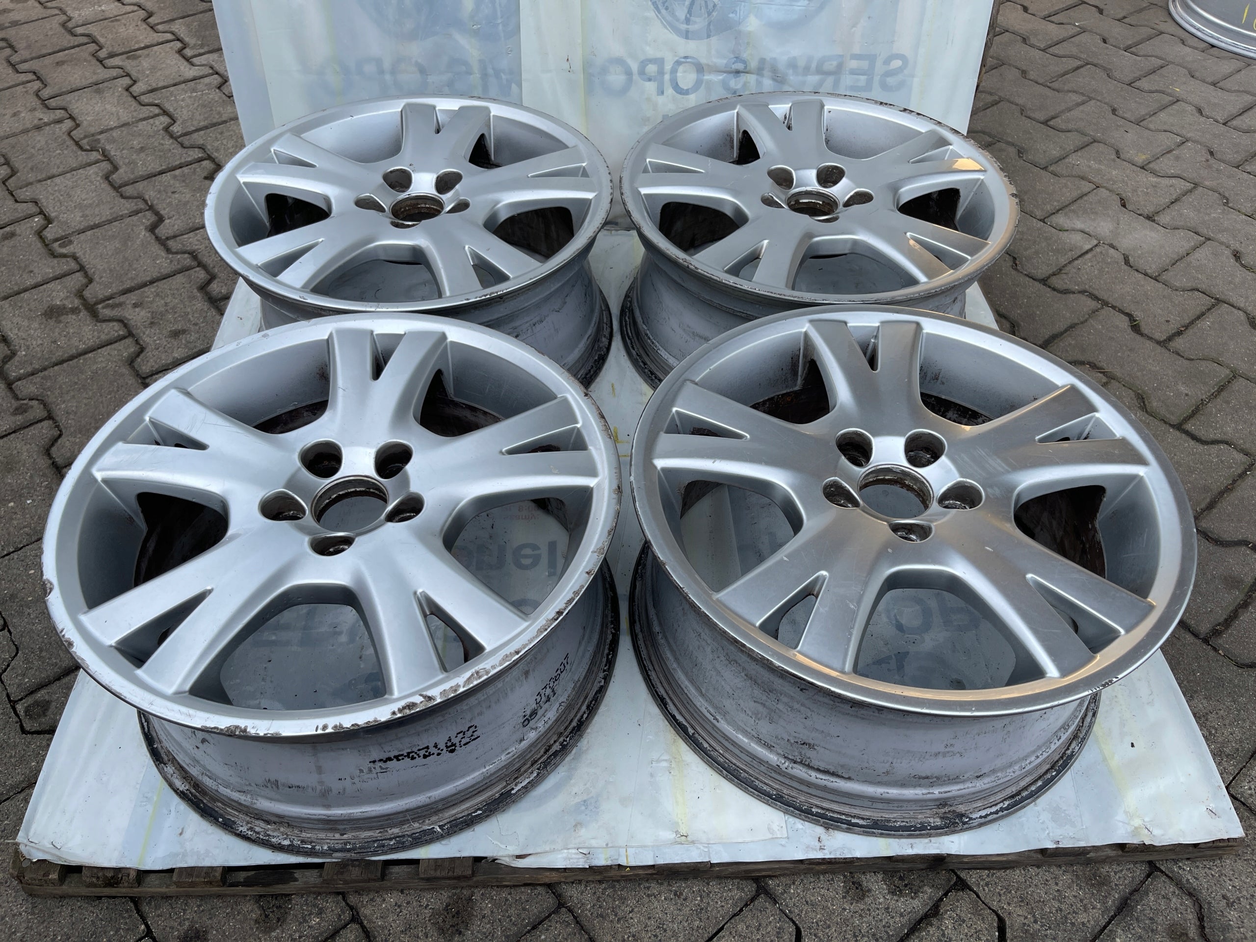 Alu Felge Volvo 740 Aluminum rim 17 Zoll 7.5J 5x108 49ET