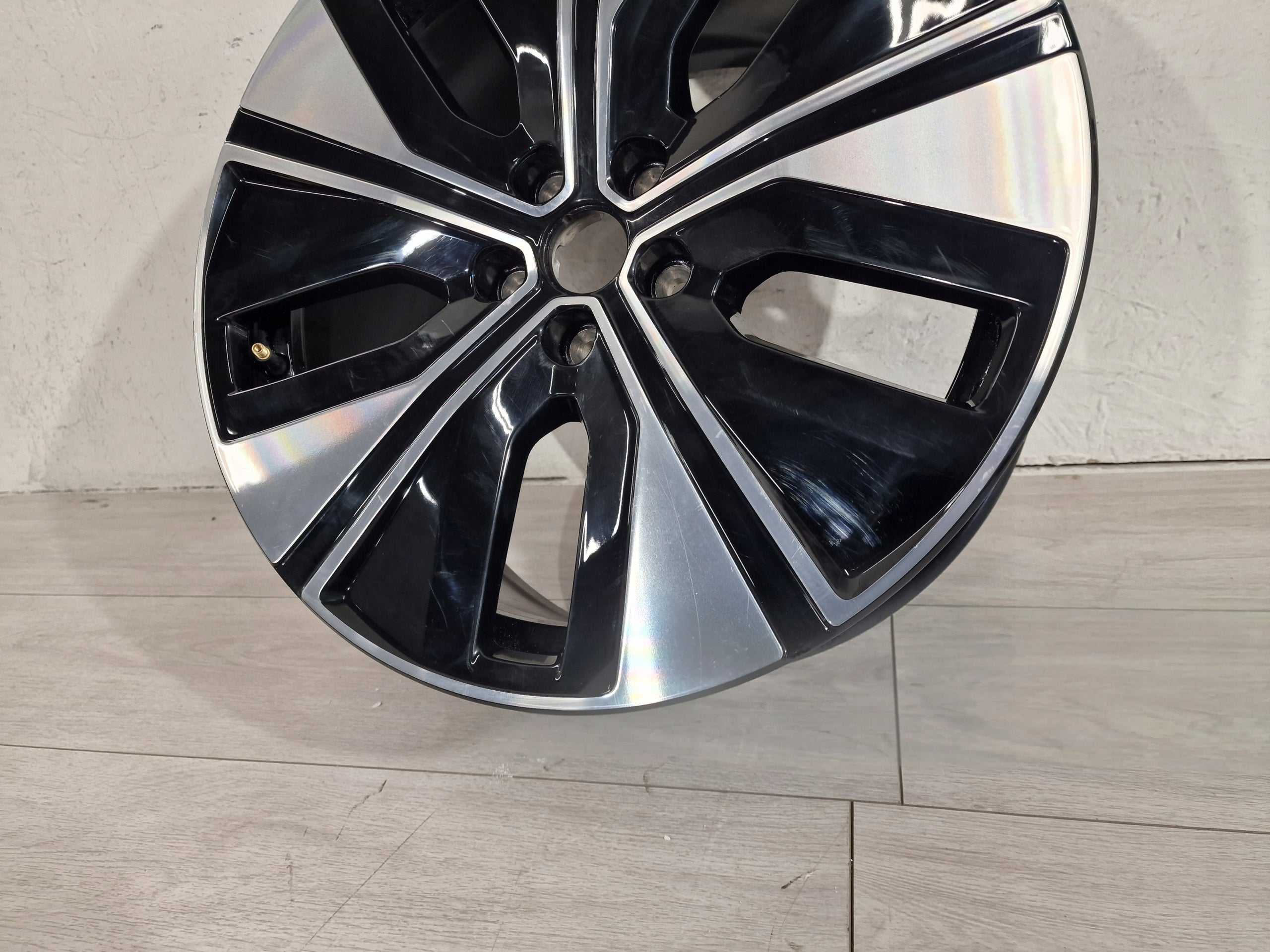 Alu Felge Volvo S70 Aluminum rim 19 Zoll 8.0J 5x108 50ET 32327781