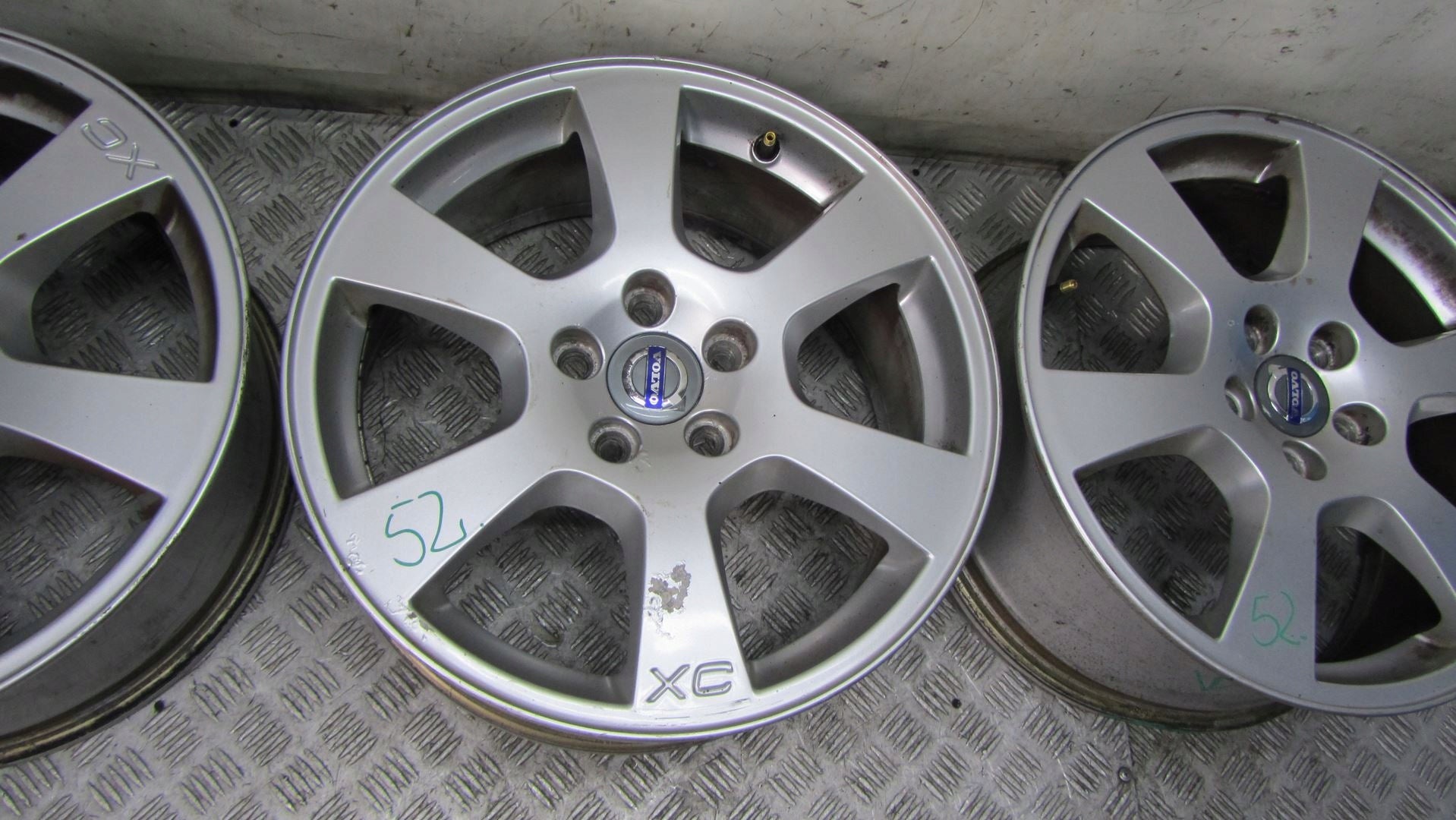 Alu Felge Volvo XC60 Aluminum rim 17 Zoll 7.5J 5x108