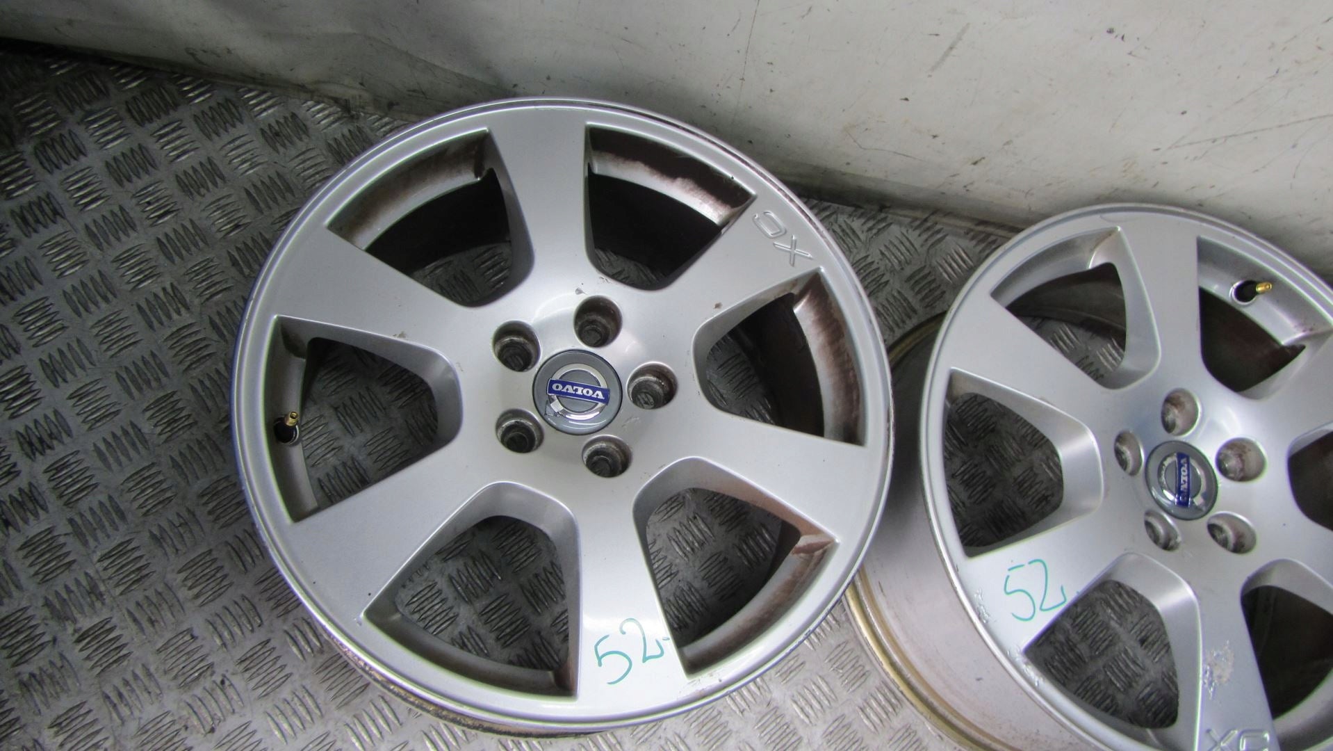 Alu Felge Volvo XC60 Aluminum rim 17 Zoll 7.5J 5x108