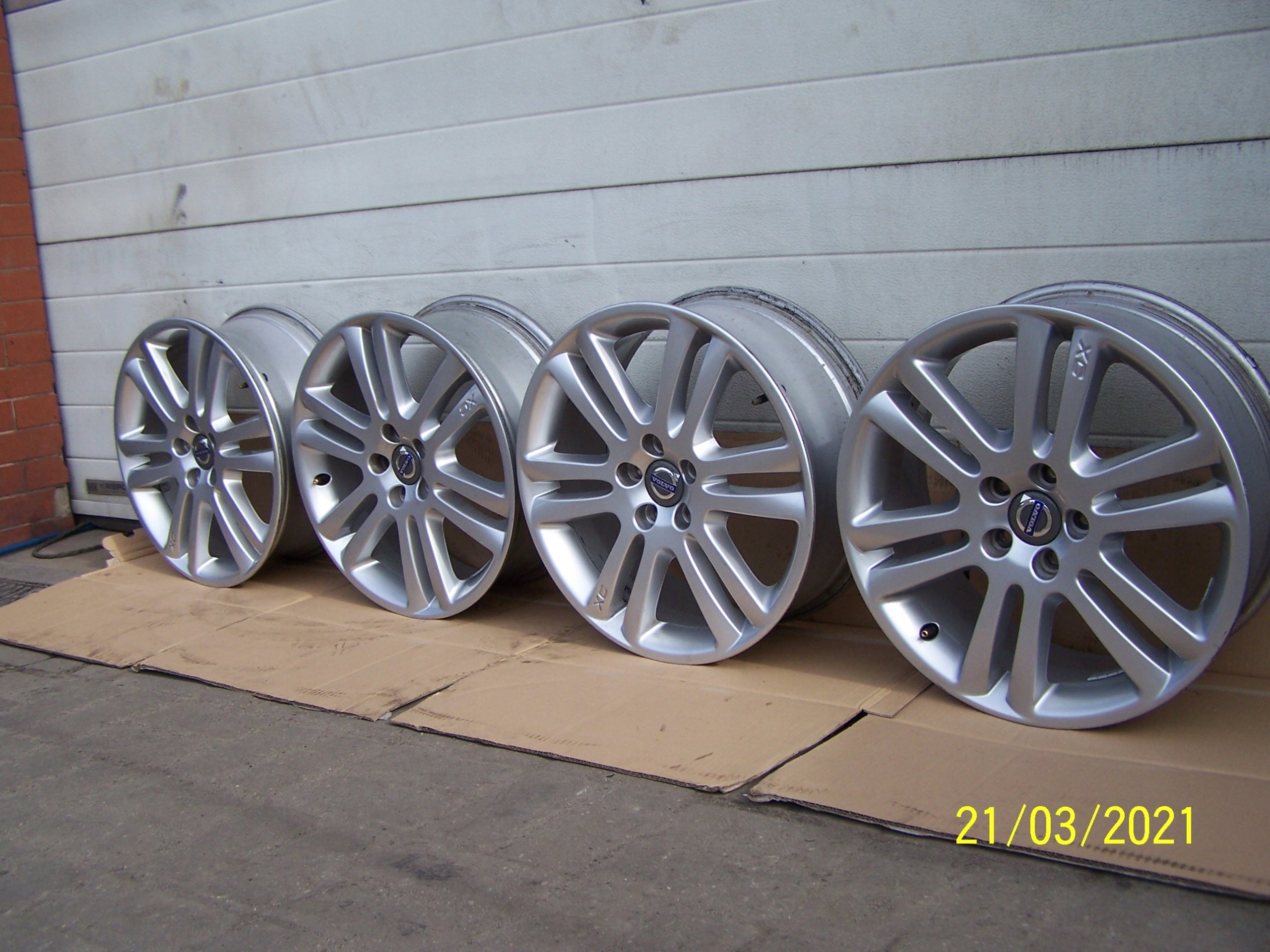  Alu rim Volvo XC90 Aluminum rim 18 inch 7.0J 5x108 49ET  product image